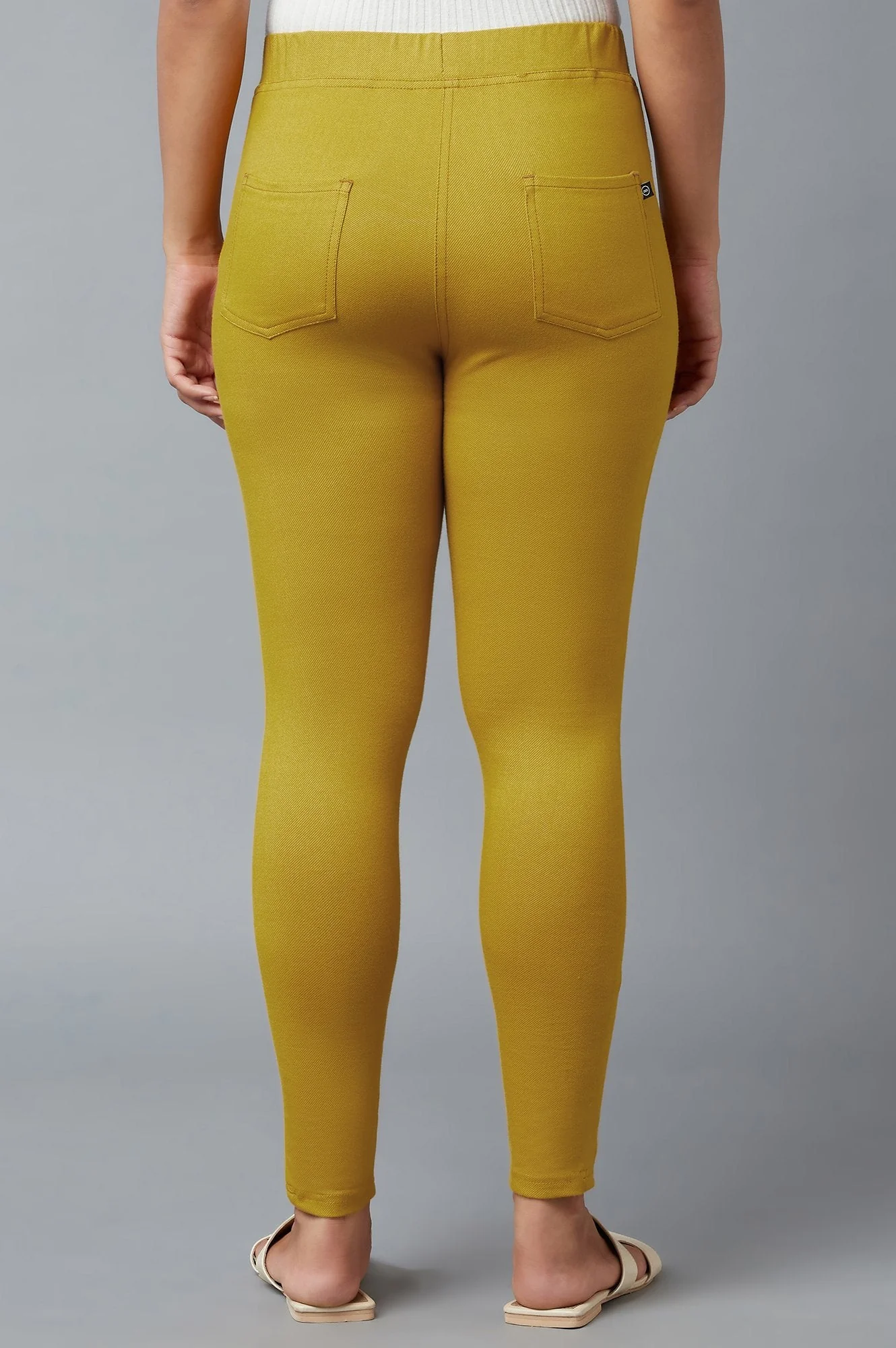Yellow Solid Skinny Fit Cotton Jeggings With Elasticated Waist - Image 2