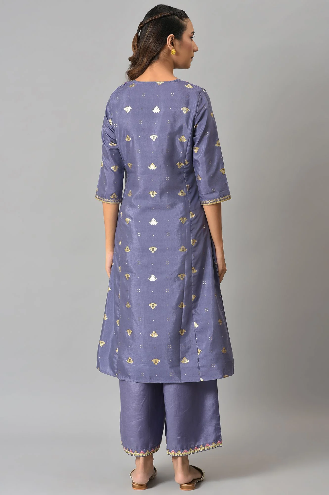 Purple Embroidered Mock Layered kurta With Paralel Pants - Image 2
