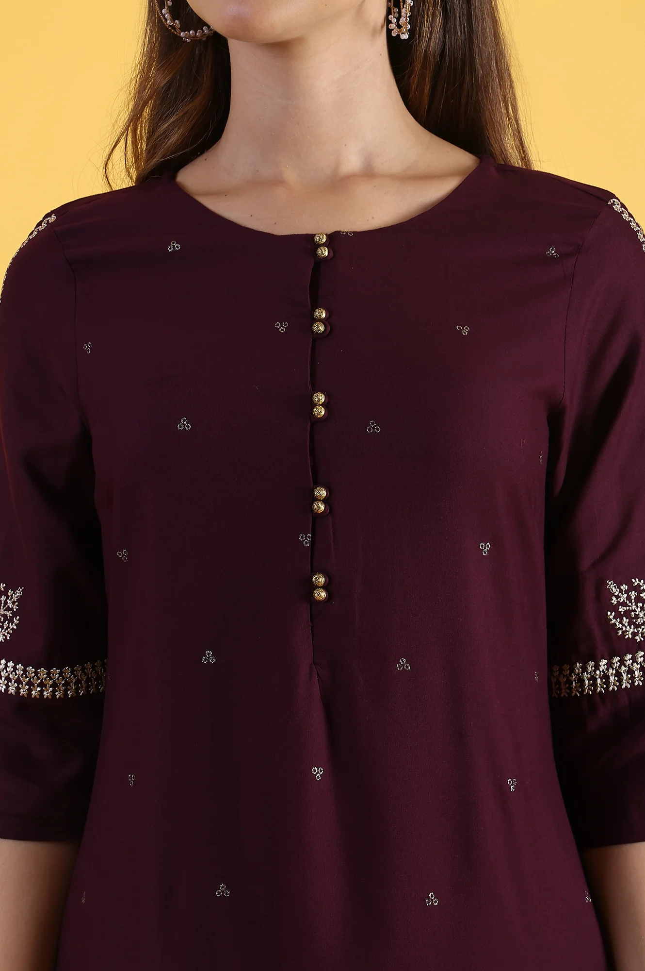 Purple Embroidered Straight Kurta in Round Neck - Image 4