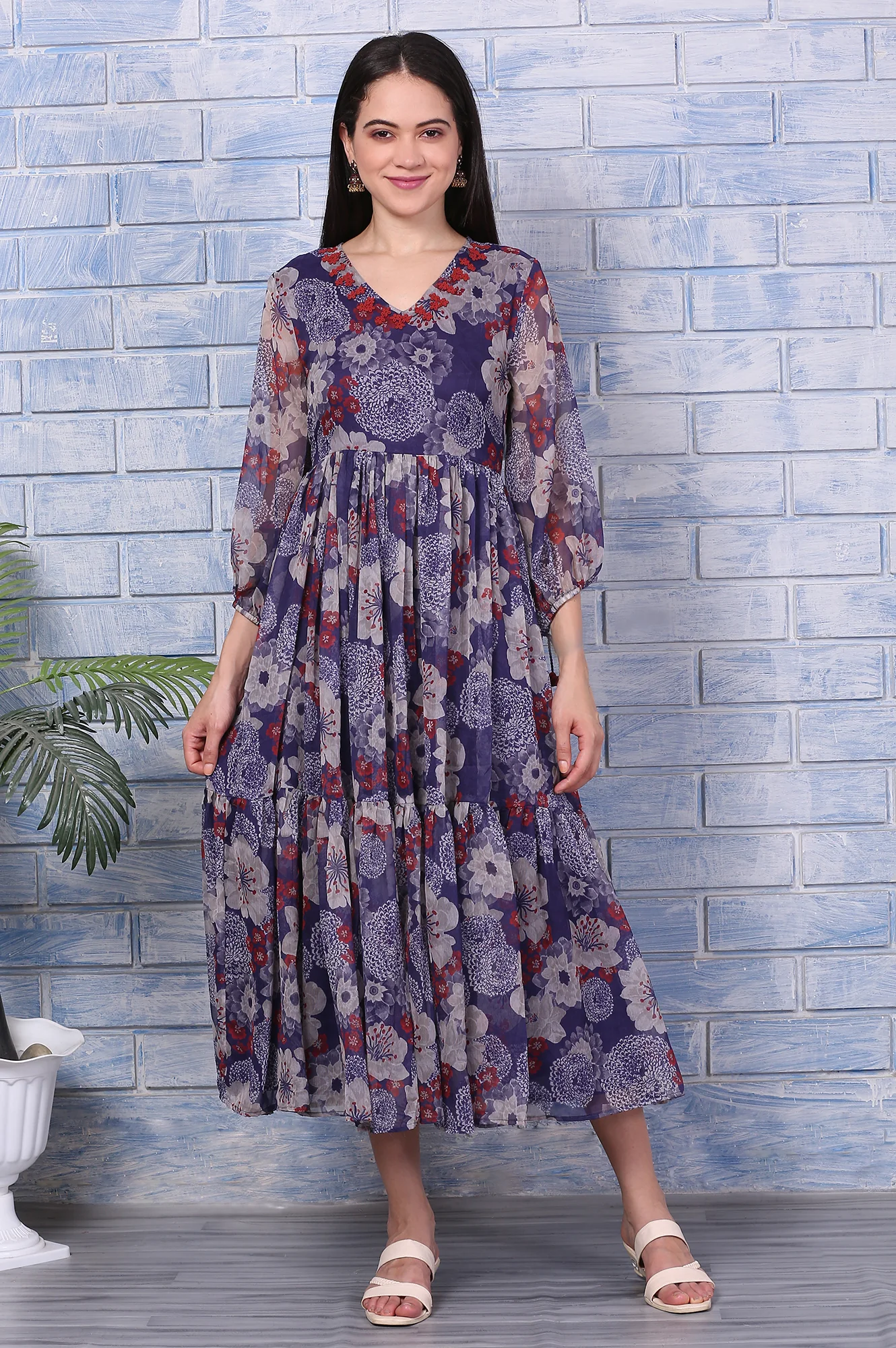 Purple Floral Printed Chiffon Gathered Dress - Image 2
