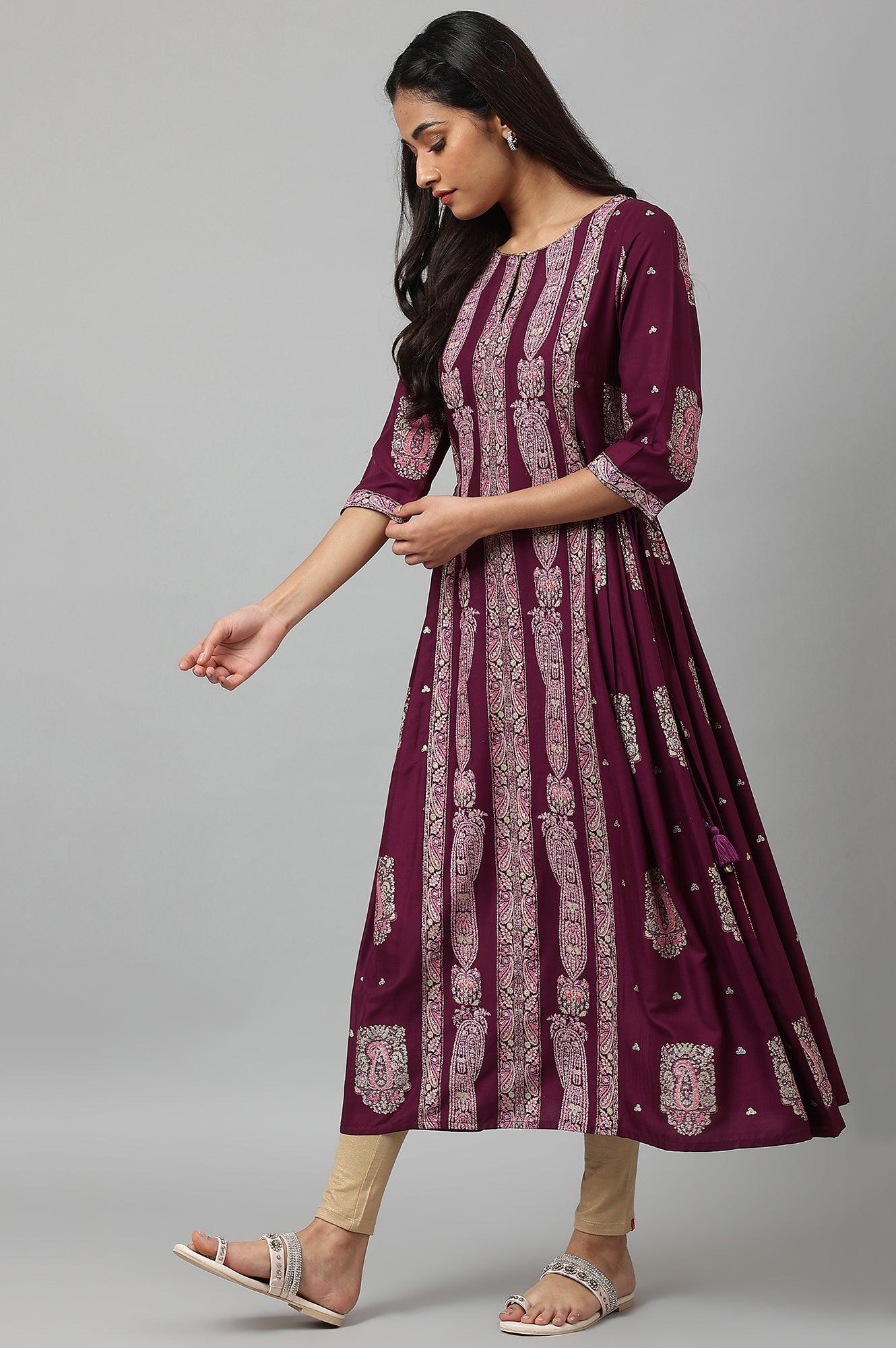 Purple Paisley Print kurta With Sequin Highlighting - Image 3