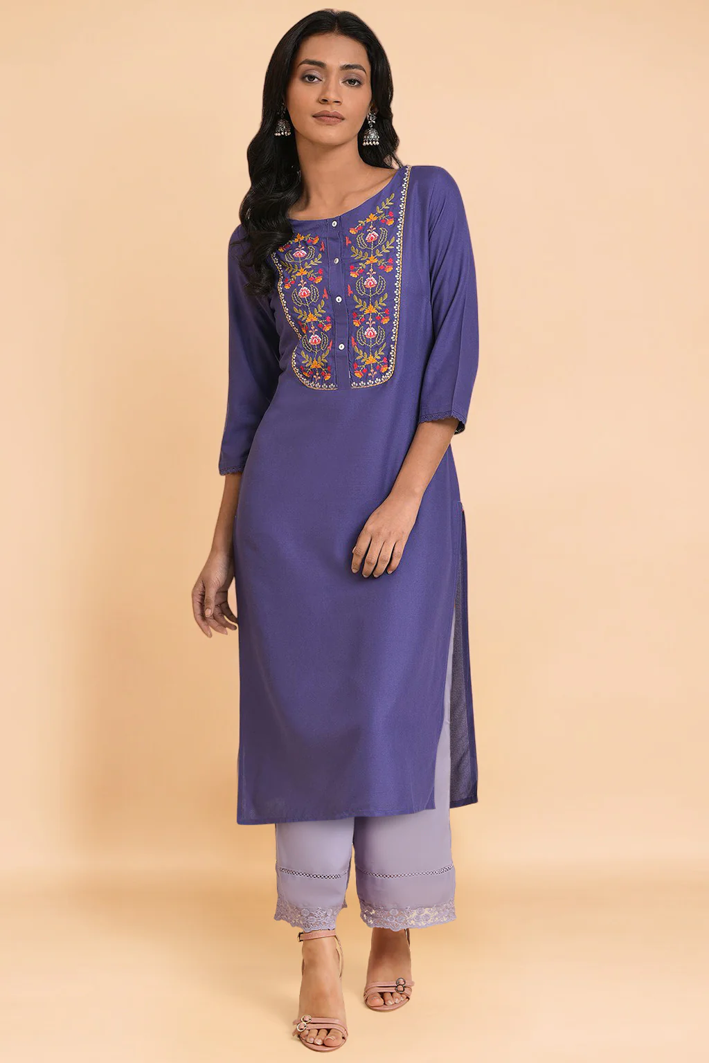 Purple Solid Thread Embroidered Rayon Straight Kurta and Parallel Pant Set