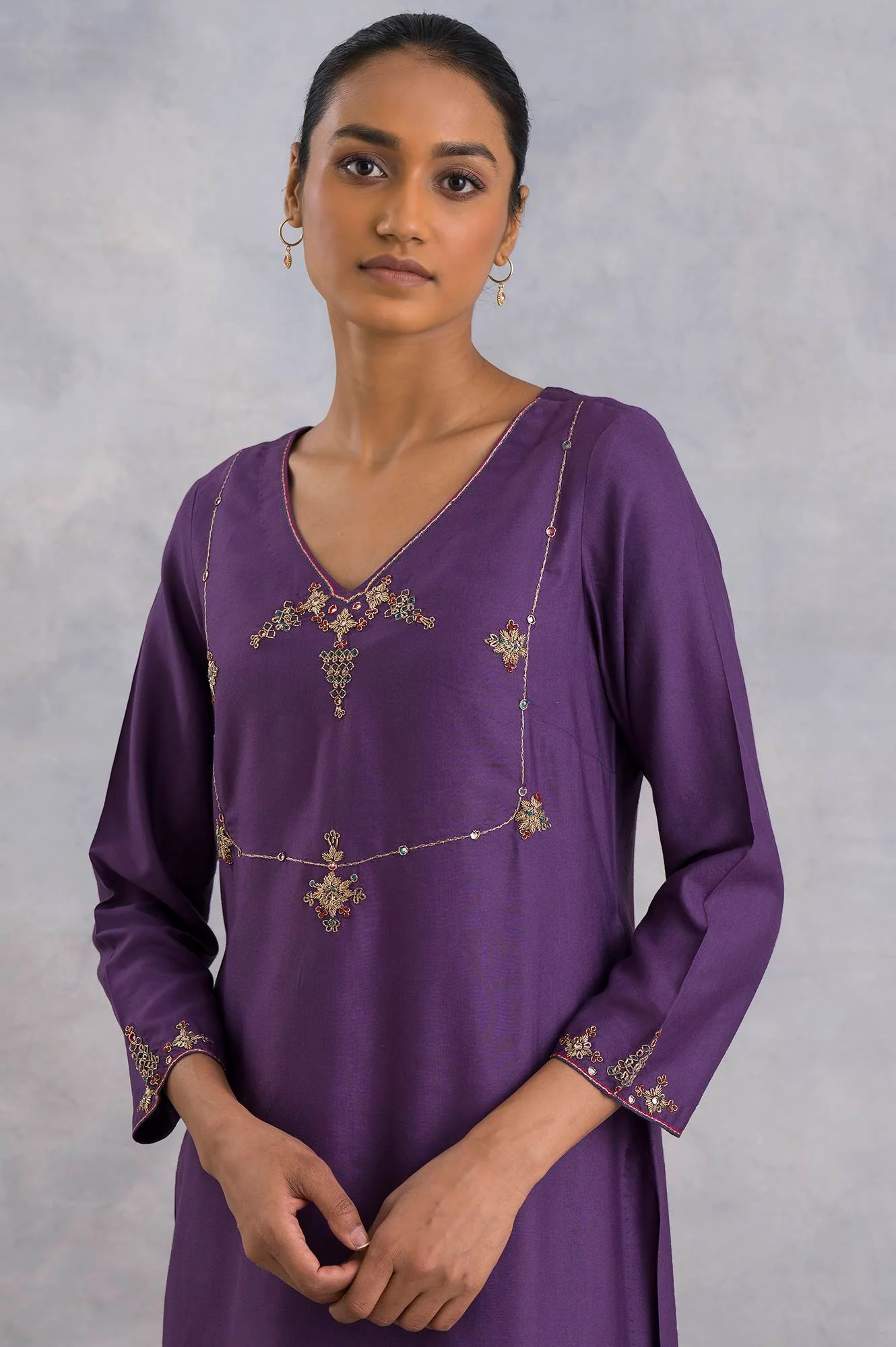 Purple Zardozi Embroidered kurta - Image 5