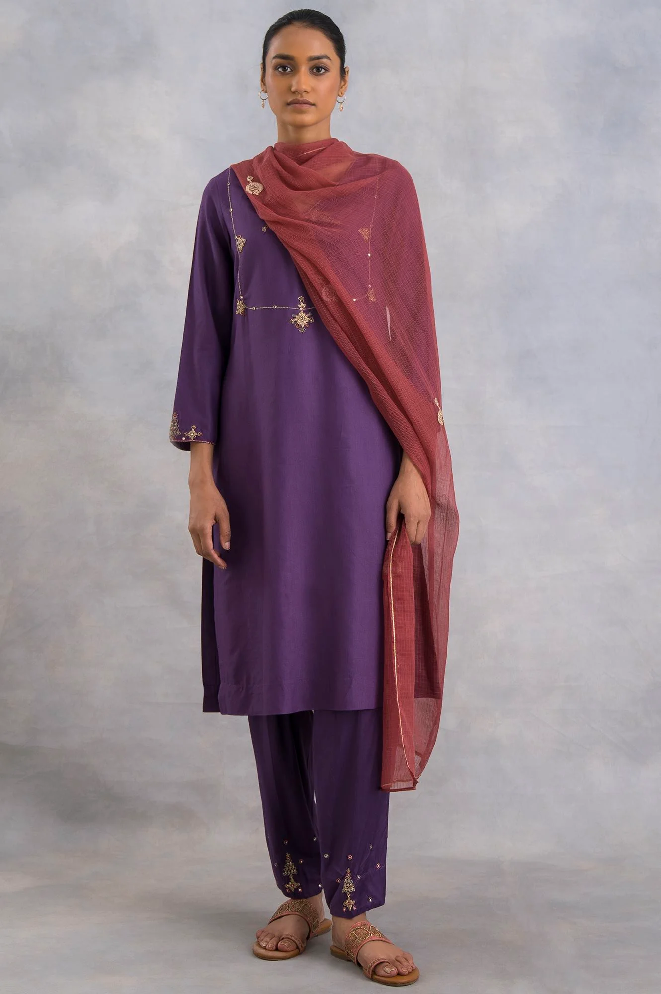 Purple Zardozi Embroidered kurta - Image 6