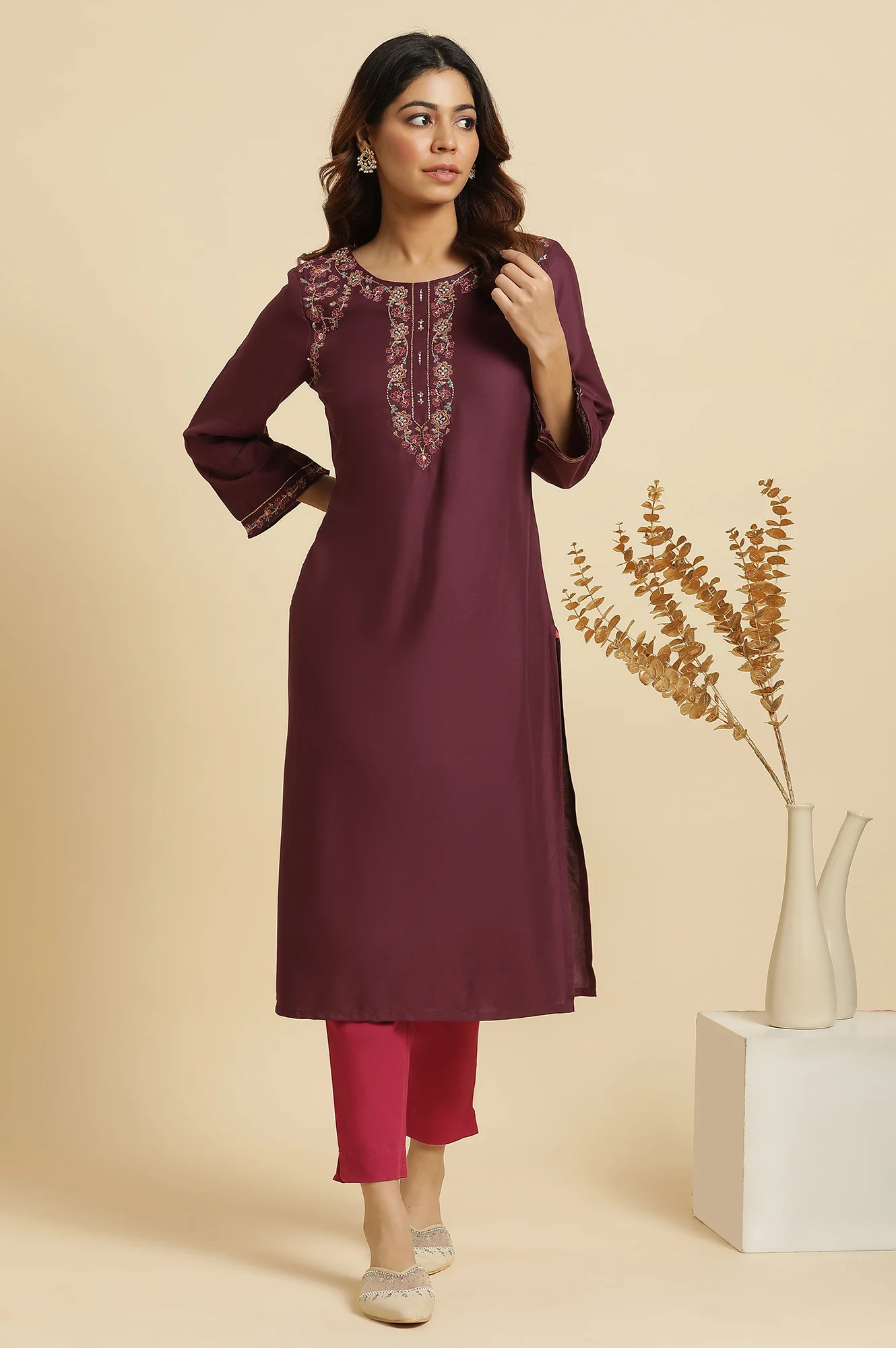 Purple Zari Embroidered Rayon Straight festive Kurta - Image 2