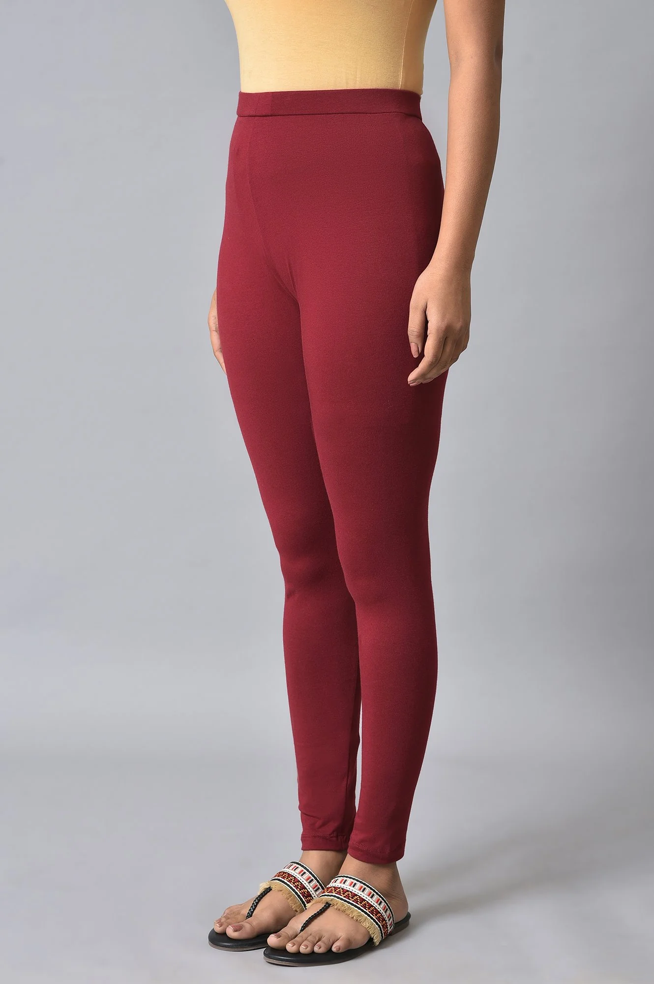 Red Beige Coloured Tights - Image 3