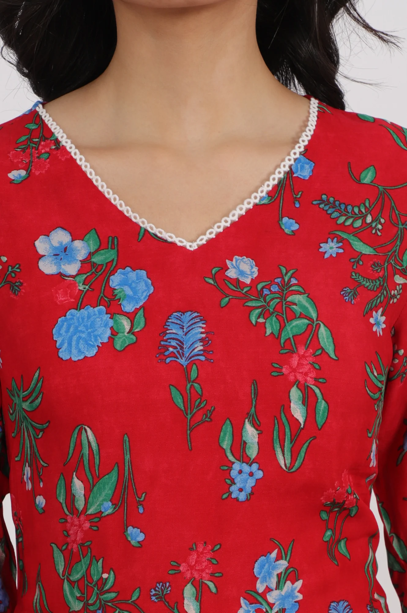 Red Bold Floral Printed Modal Straight Kurta - Image 4