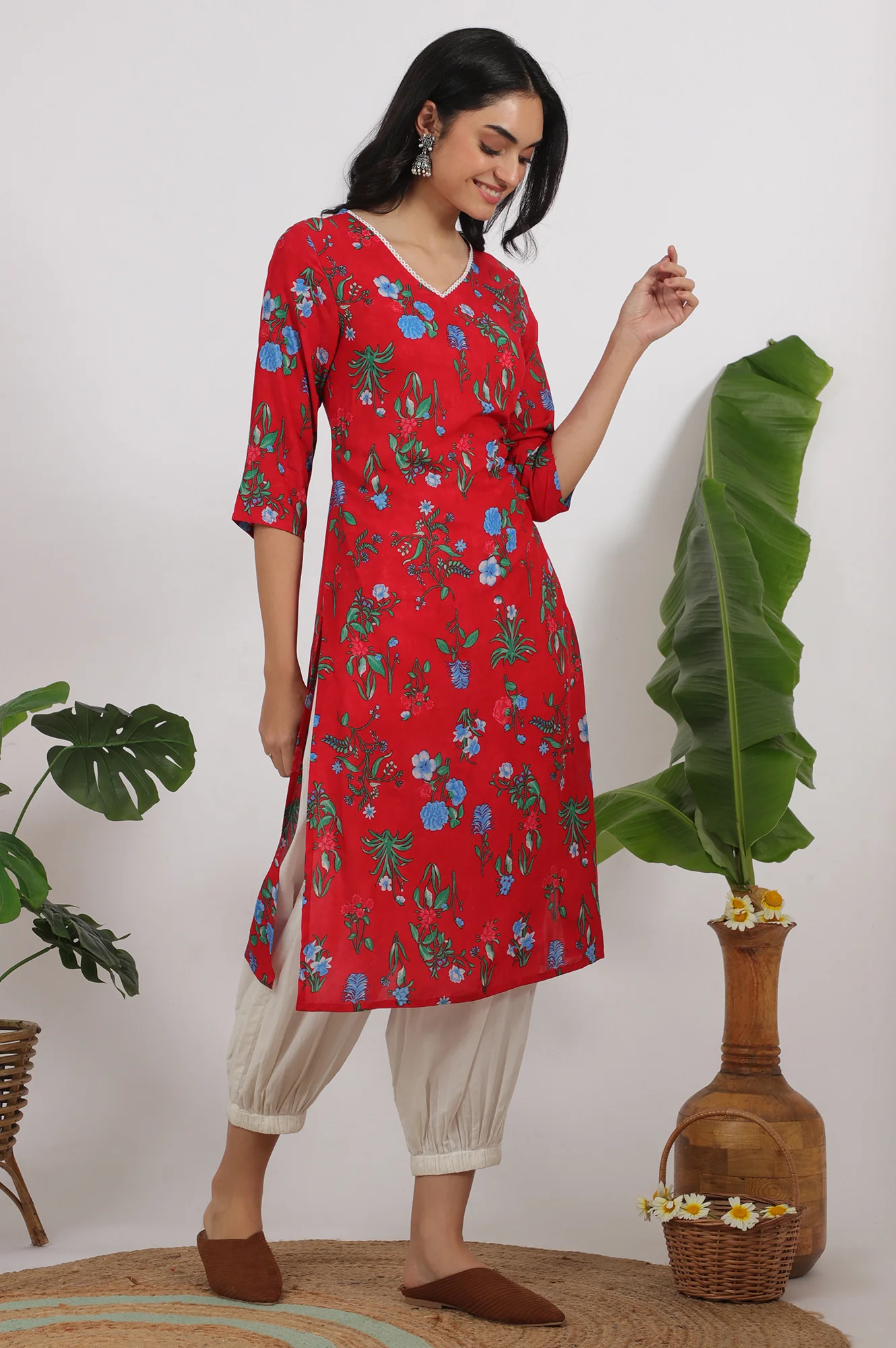 Red Bold Floral Printed Modal Straight Kurta - Image 7