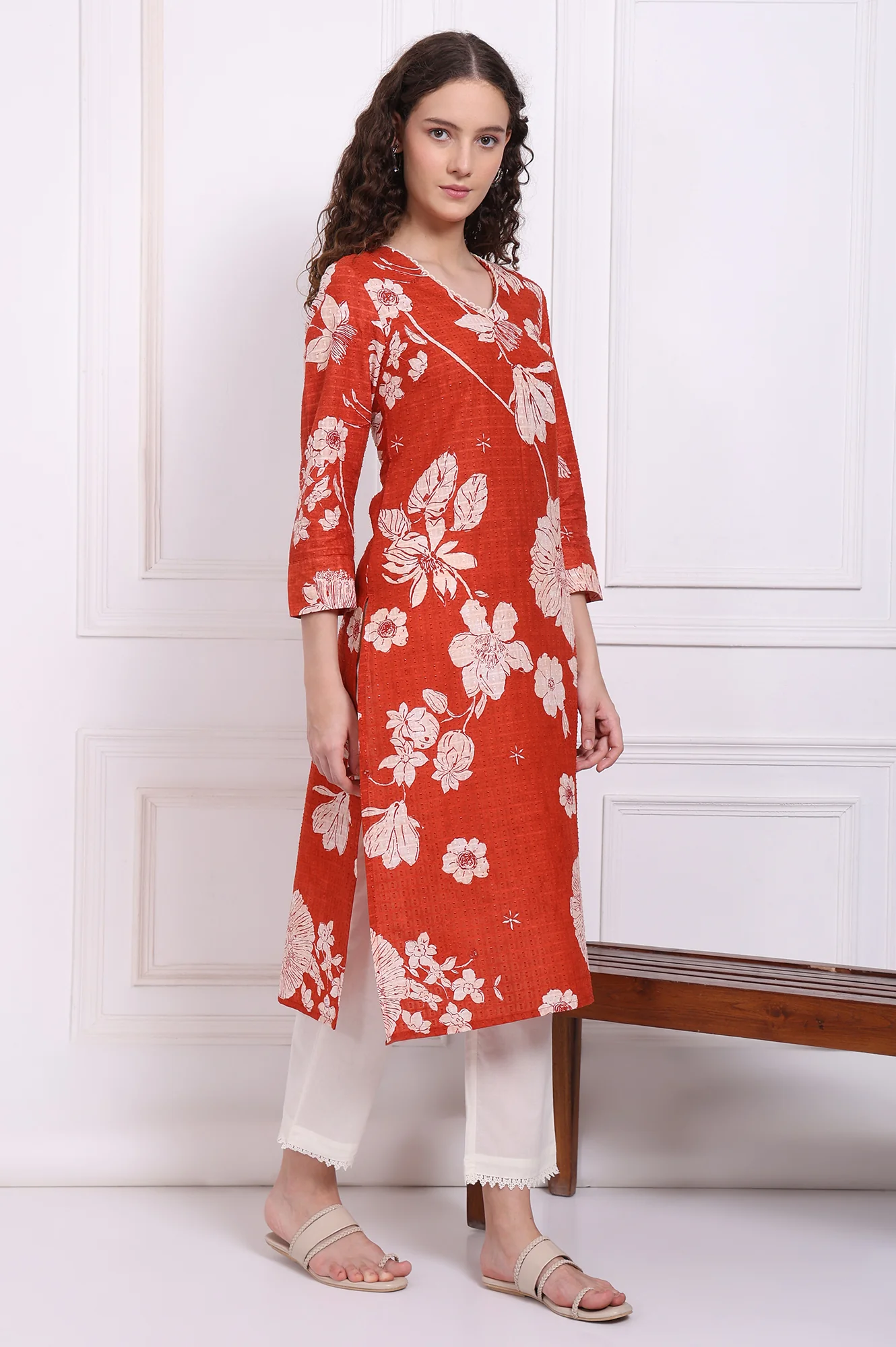 Red Bold Floral Printed Pure Cotton Straight Kurta with Lace - Image 6