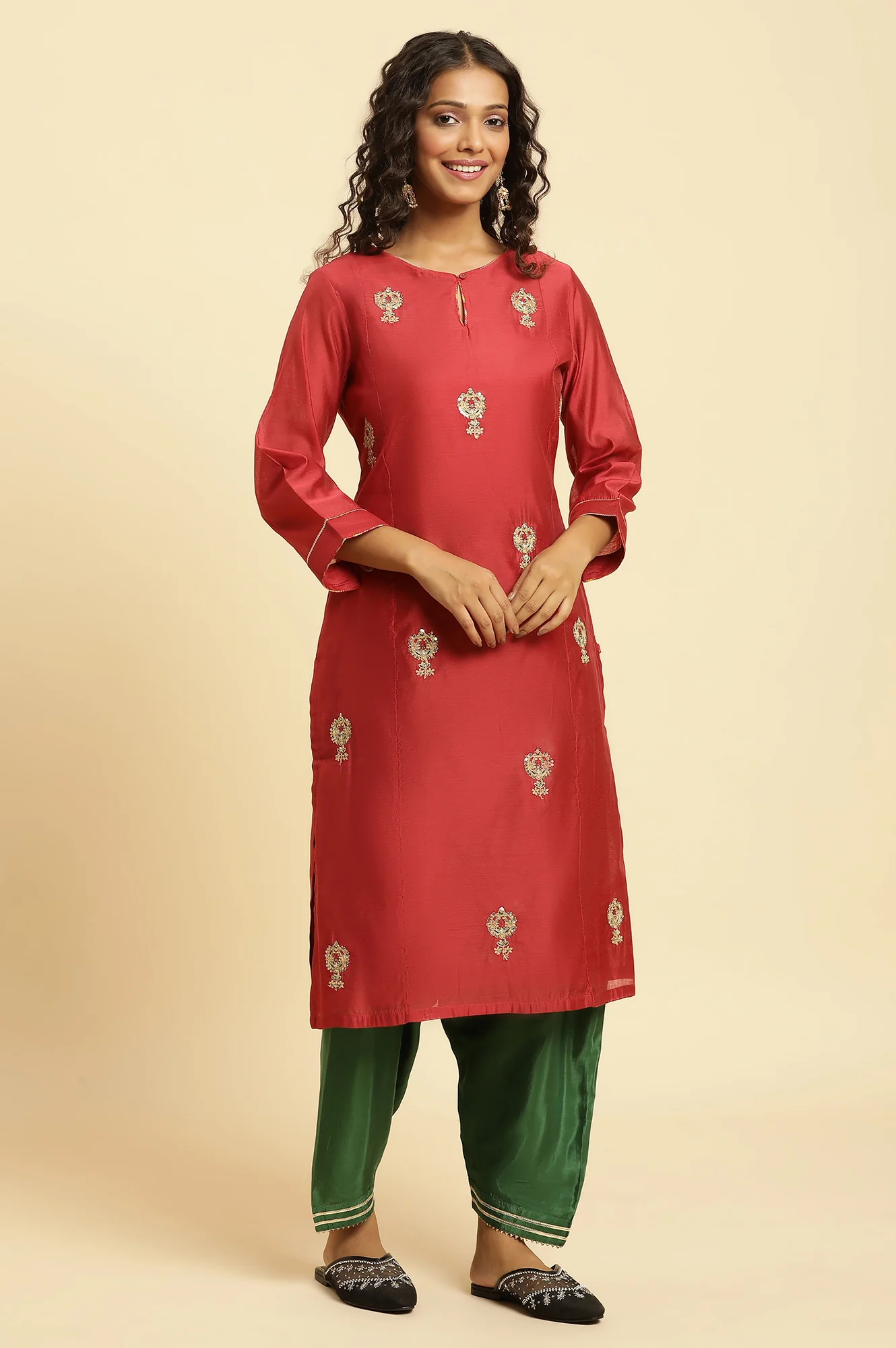 Red Chanderi Straight Kurta with Dori Embroidery - Image 5