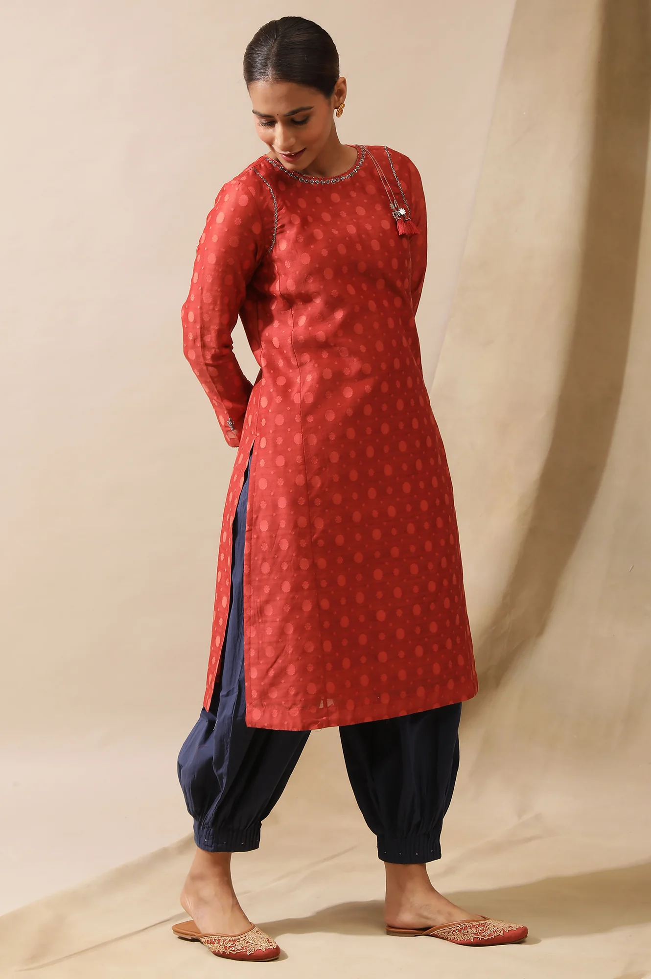 Red Cotton Silk Dobby Kurta With Tassels - Image 4