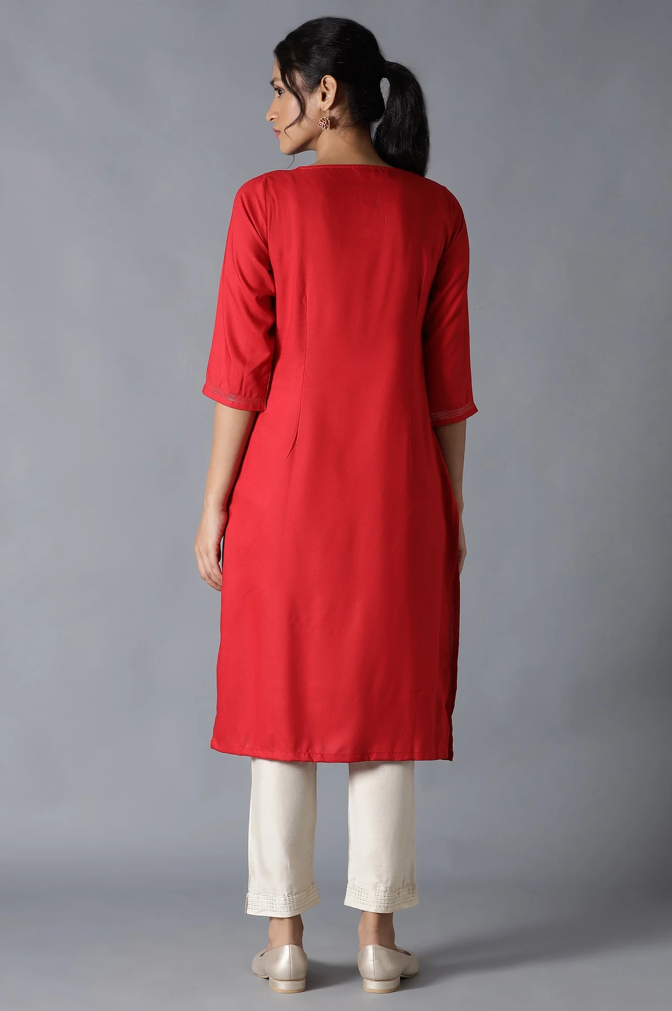 Red Dobby Embroiderd kurta - Image 2