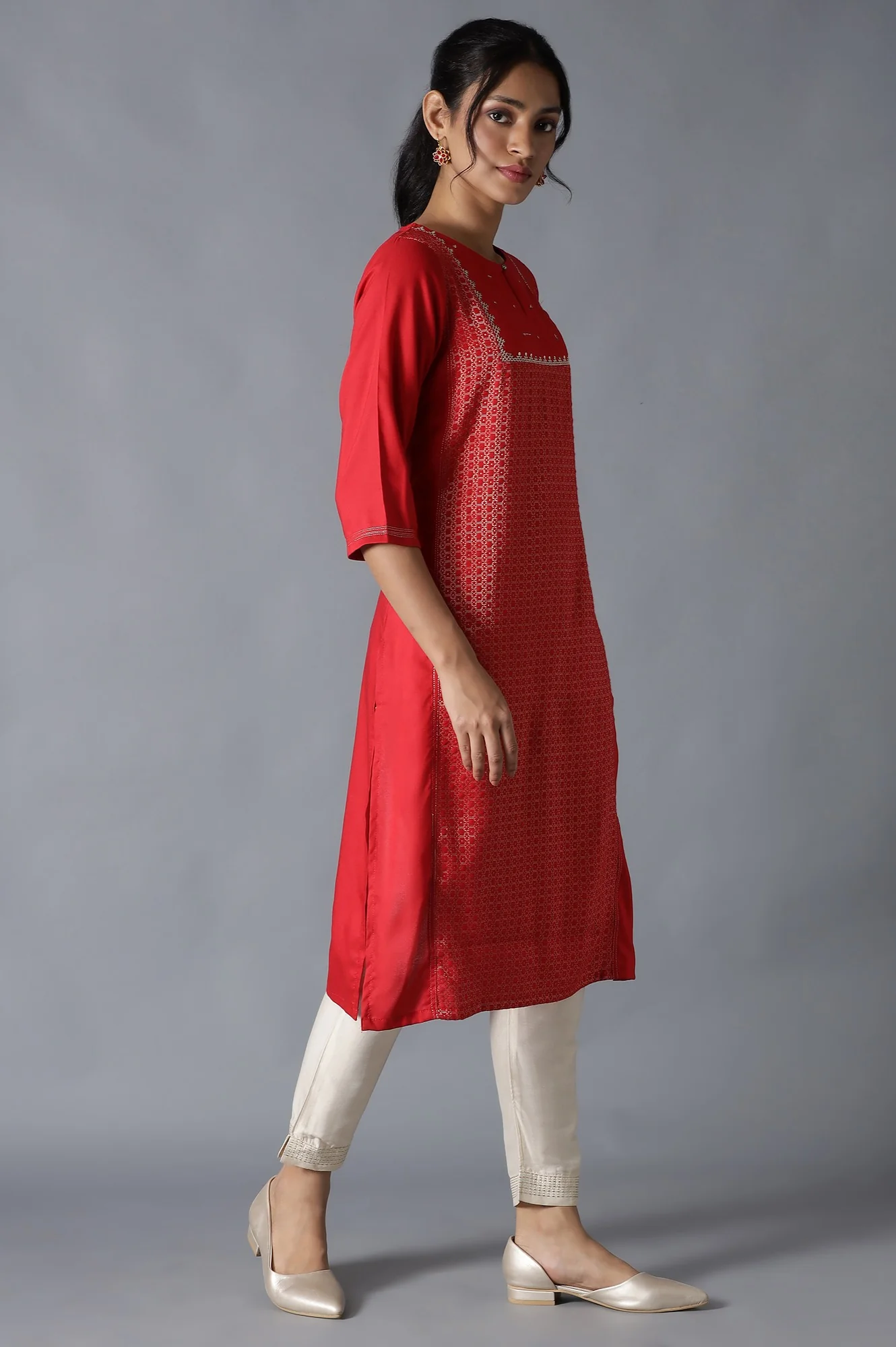 Red Dobby Embroiderd kurta - Image 4