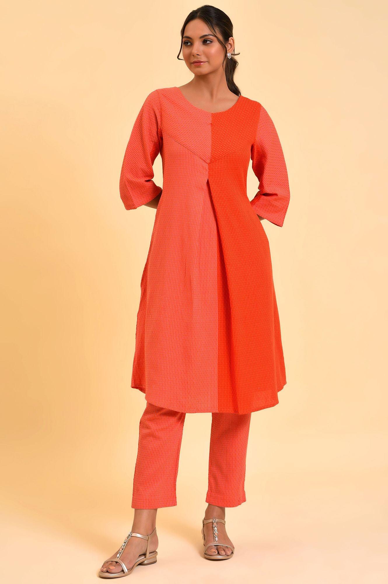 Red Dual Tone Cotton kurta & Slim Pants Co-Ord Set - Image 8