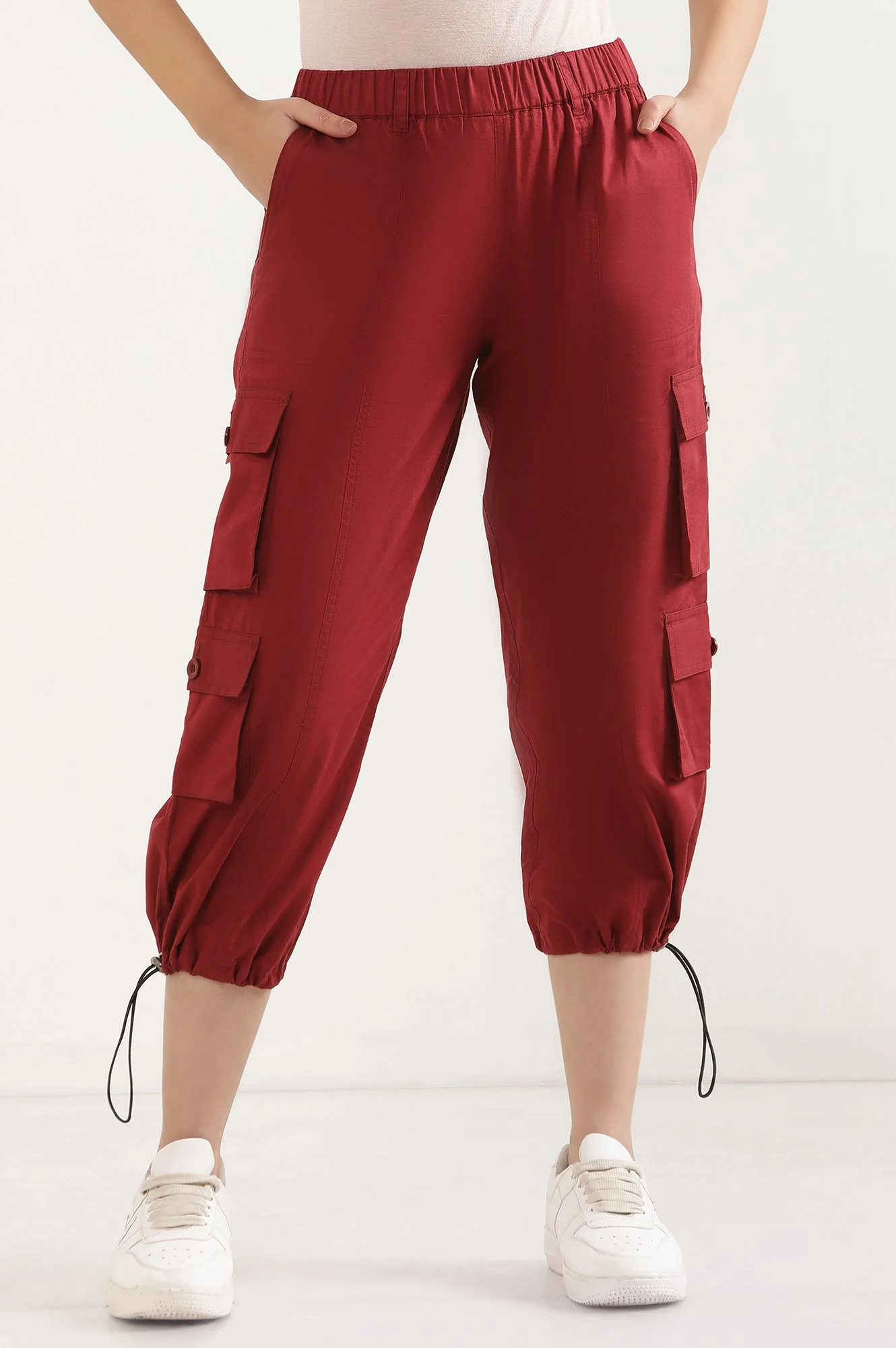 Red Solid Straight Fit Cotton Pants With Drawstring - Image 2