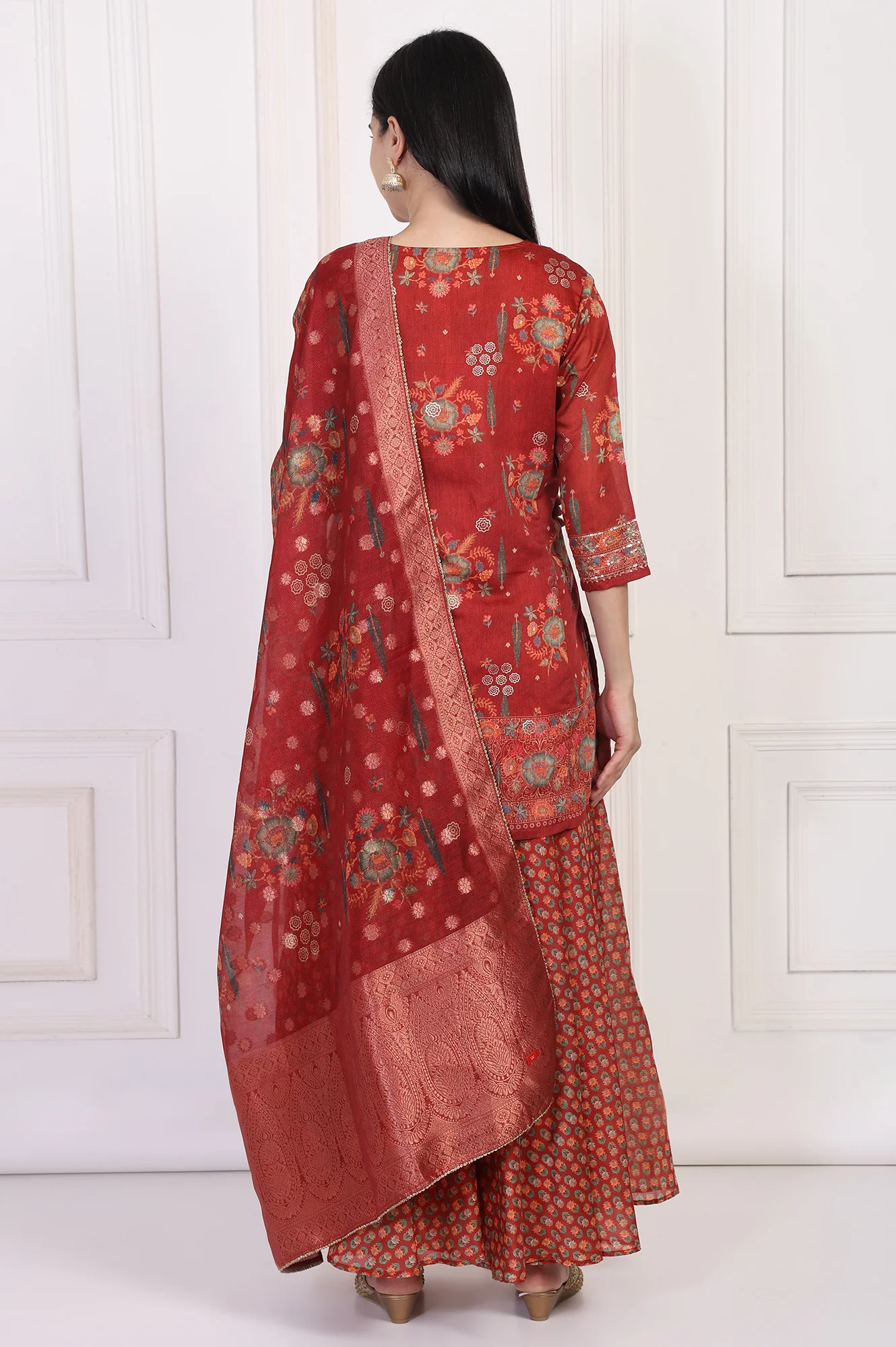 Red Embroidered Straight Jacquard Kurta with Sharara and Dupatta Set - Image 6