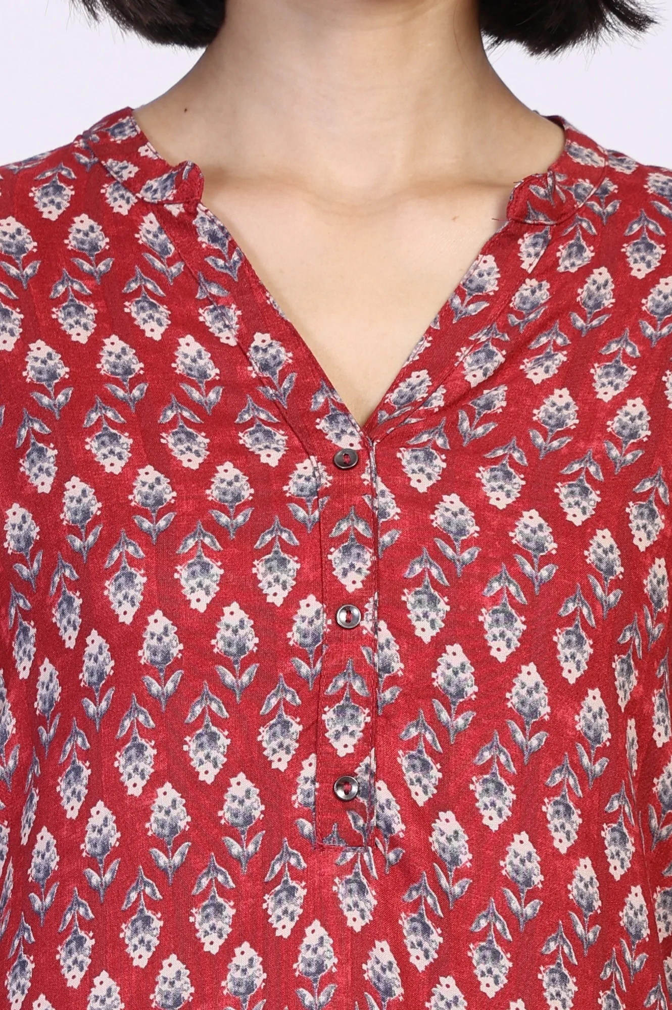 Red Floral Print Thread Work Straight Rayon Kurta - Image 3