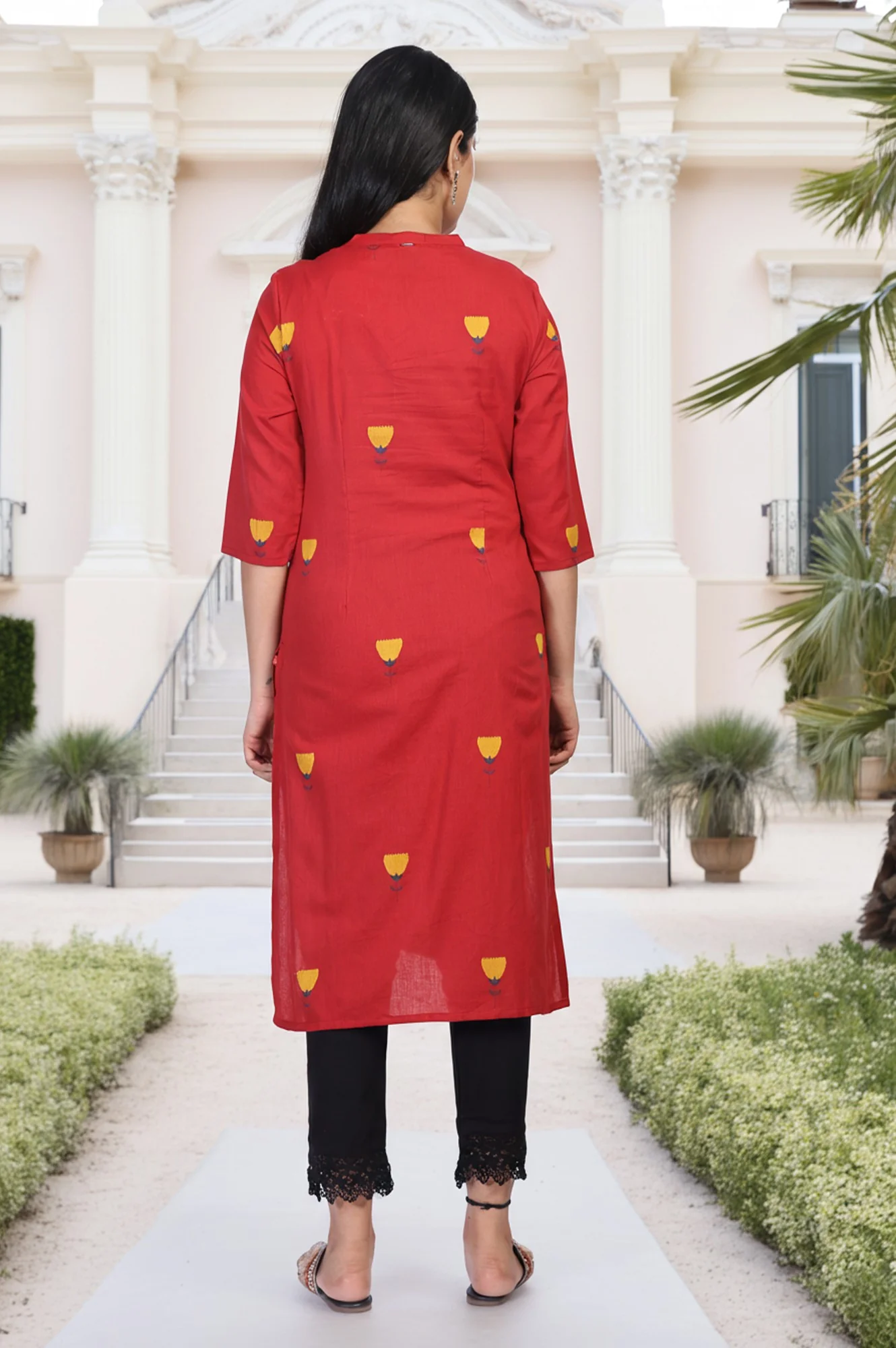 Red Floral Printed Straight Rayon Kurta - Image 5