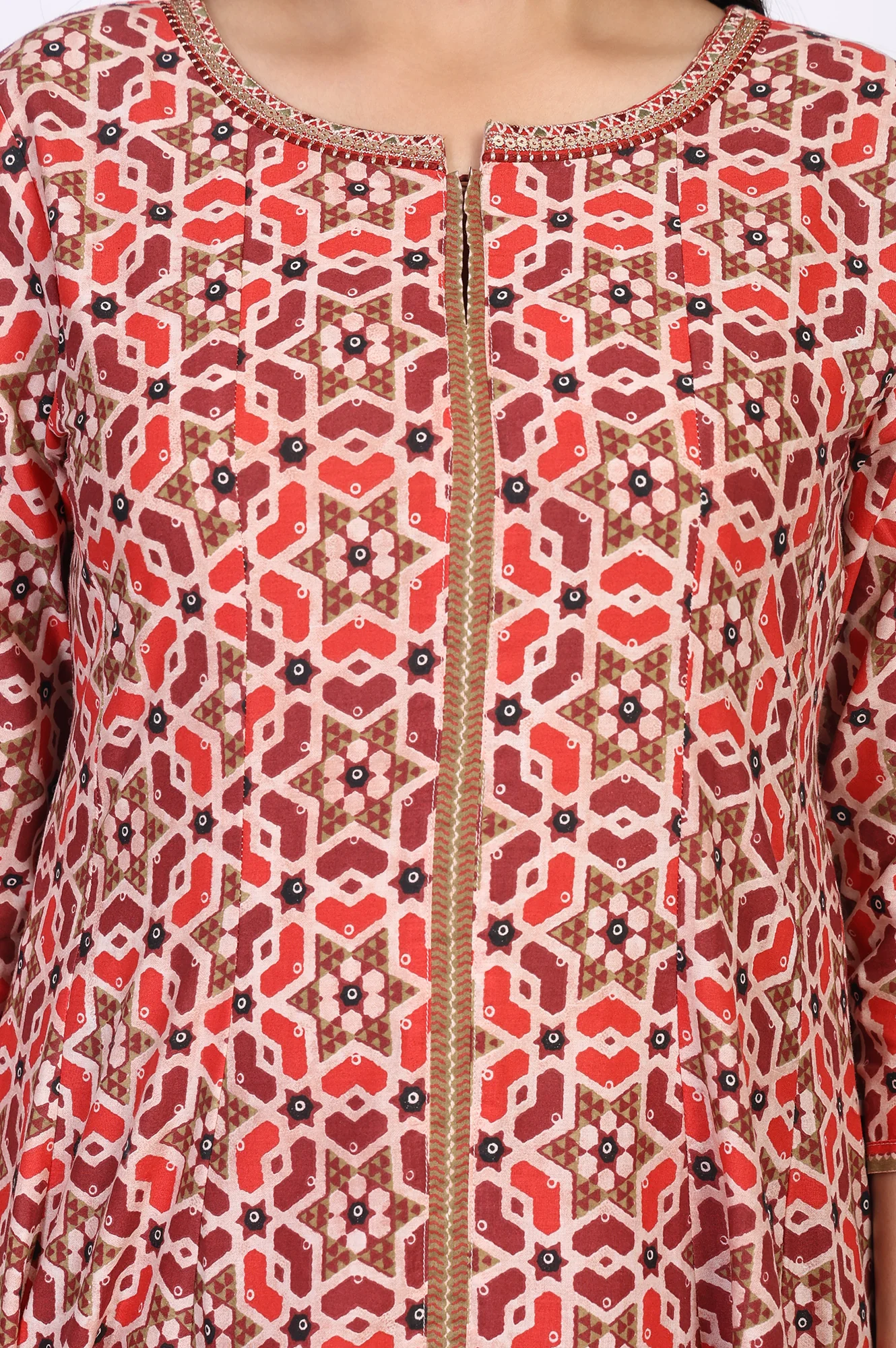 Red Geometric Printed Anarkali Cotton Kurta with Parallel Pant Set - Image 3