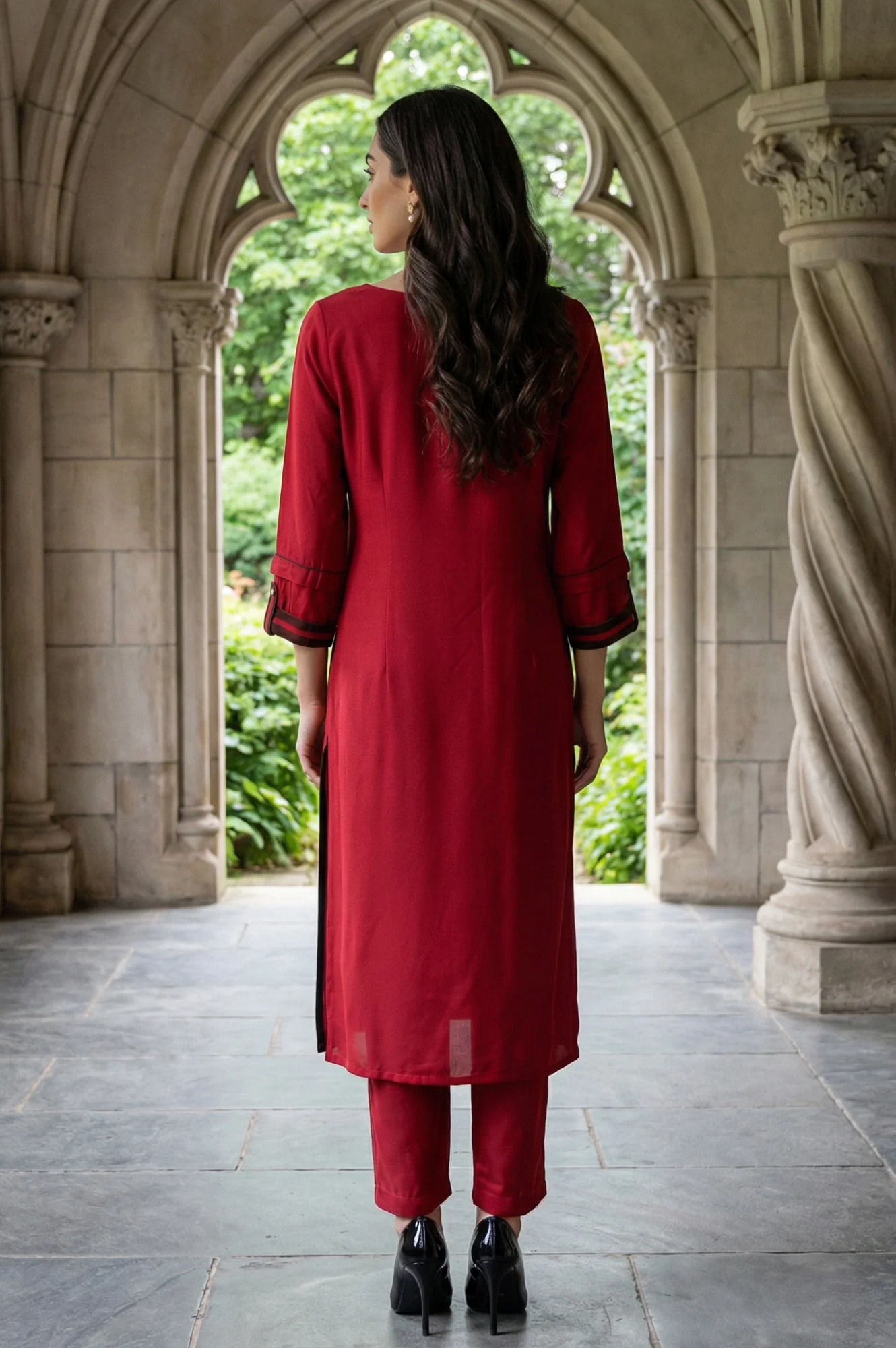 Red Geometric Printed Keyhole Neckline Rayon Straight Kurta - Image 6