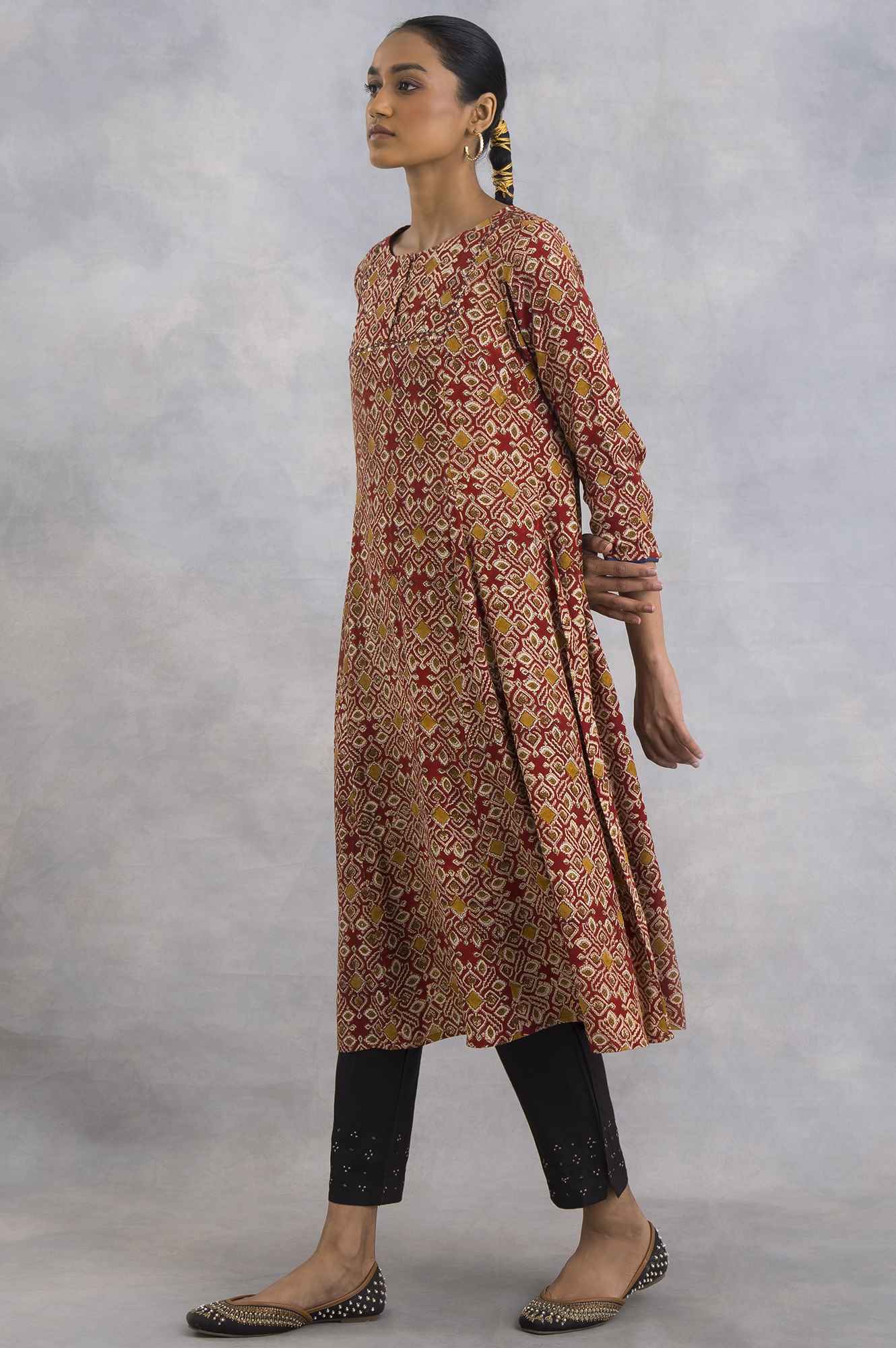 Red Hand Block Print Flared kurta - Image 3
