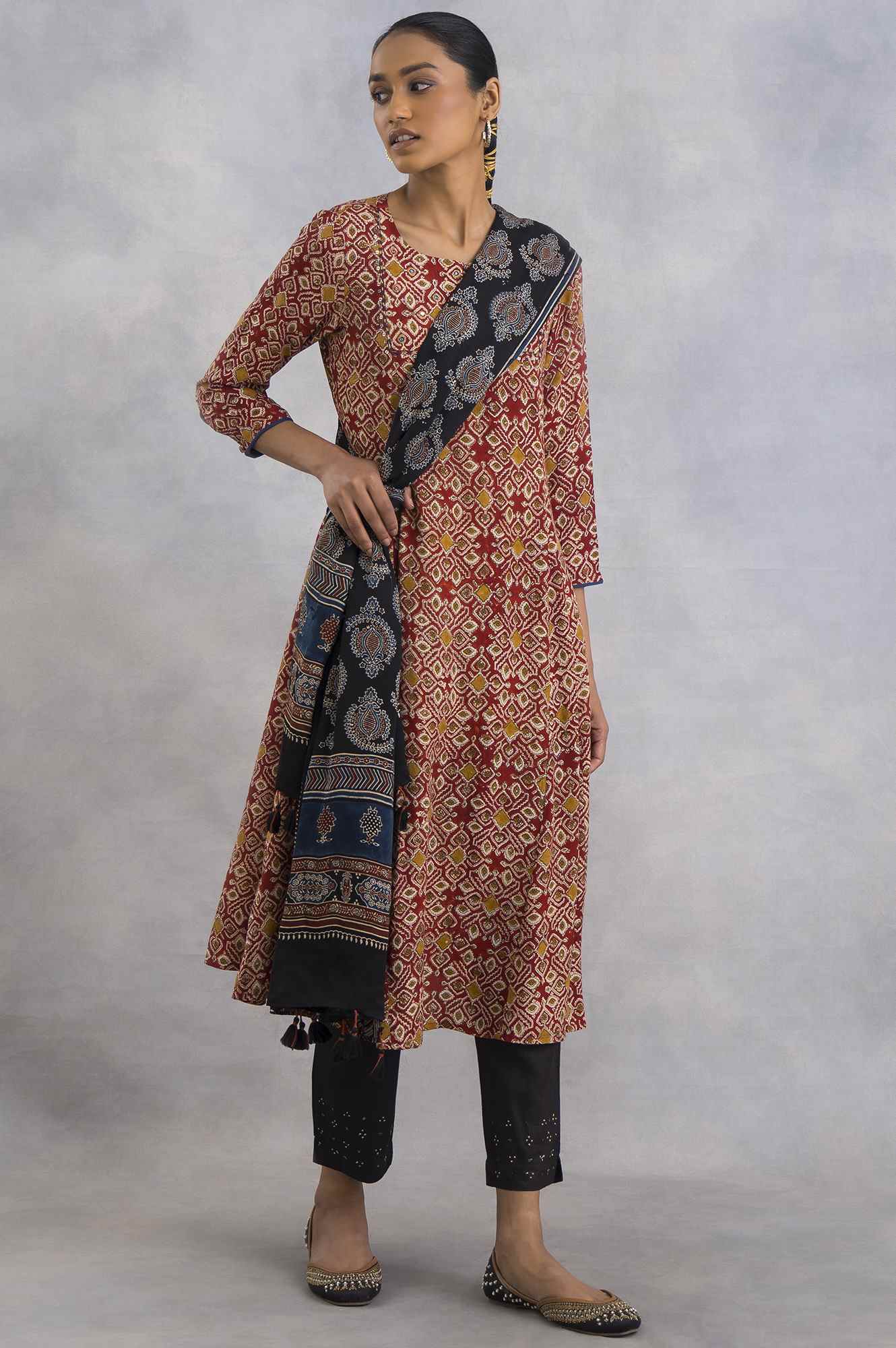 Red Hand Block Print Flared kurta - Image 7