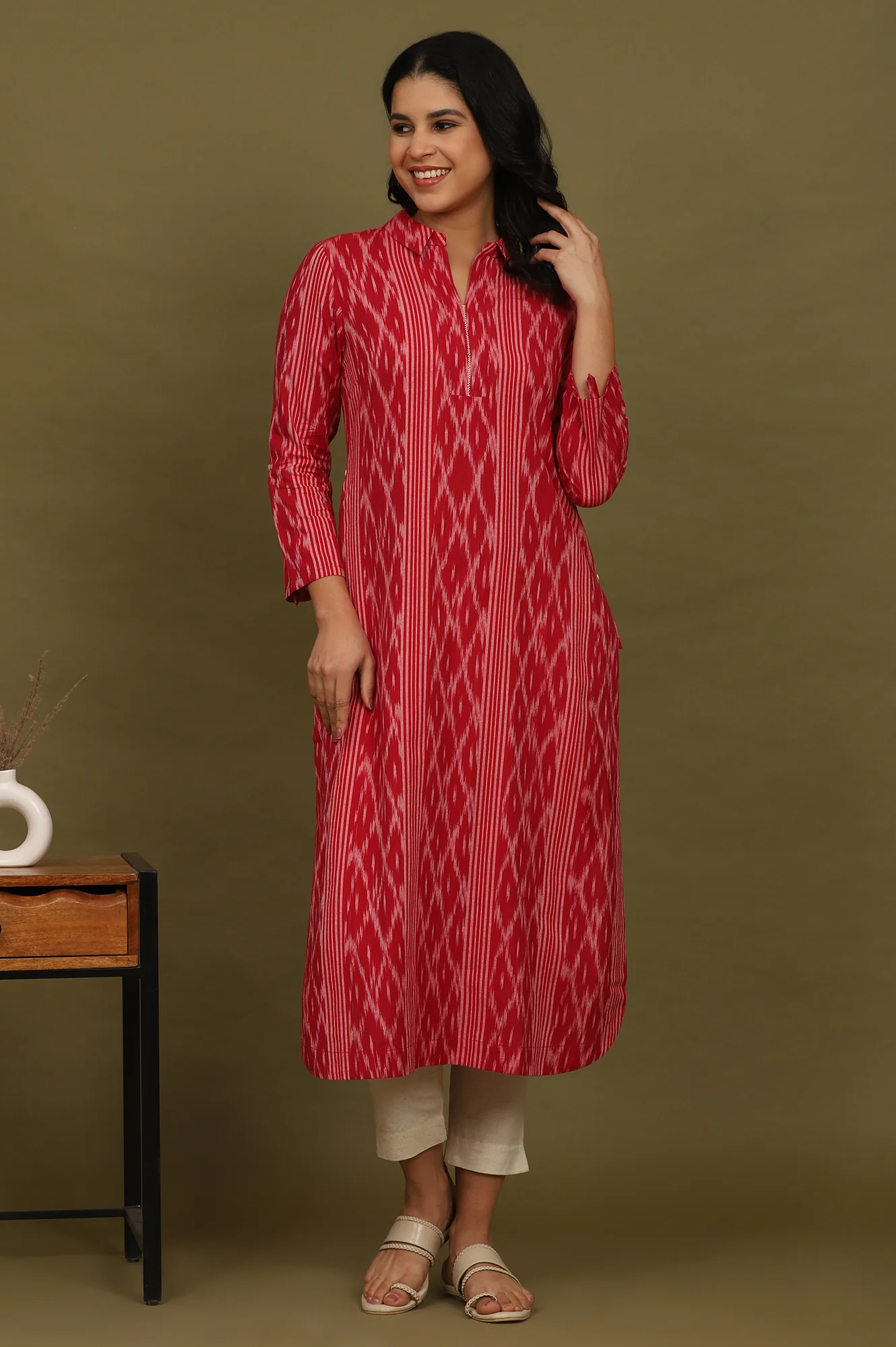 Red Ikat Yarn Dyed Pure Cotton Shirt Collar Kurta - Image 2