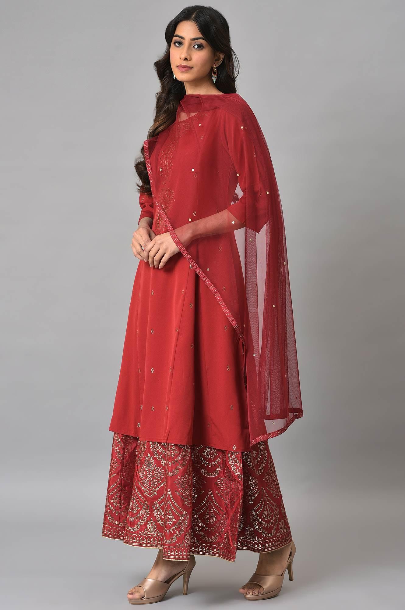 Red Mukaish Printed kurta With Flared Skirt And Mesh Dupatta - Image 3