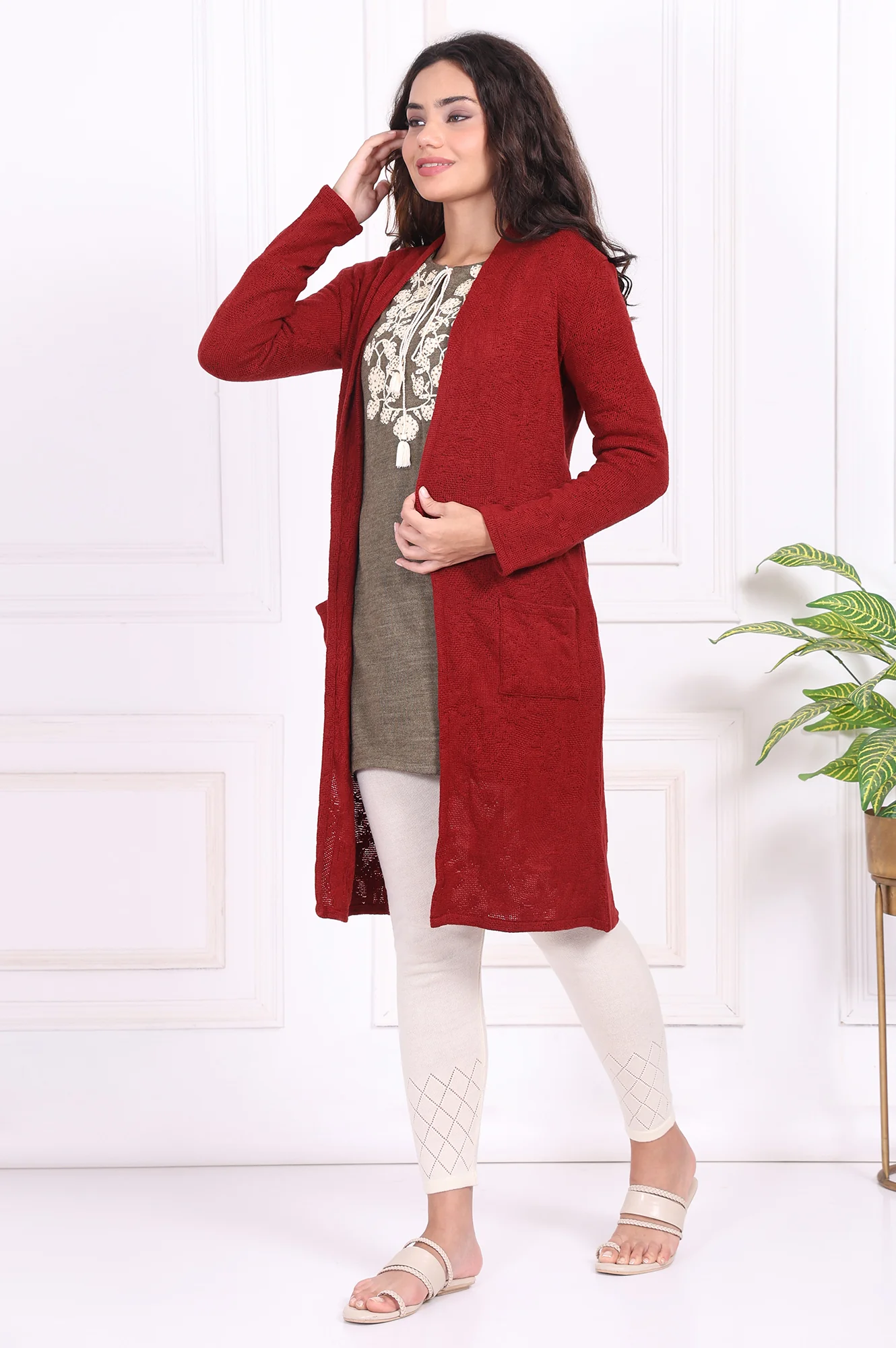 Red Solid Straight Knitting Cardigan - Image 4