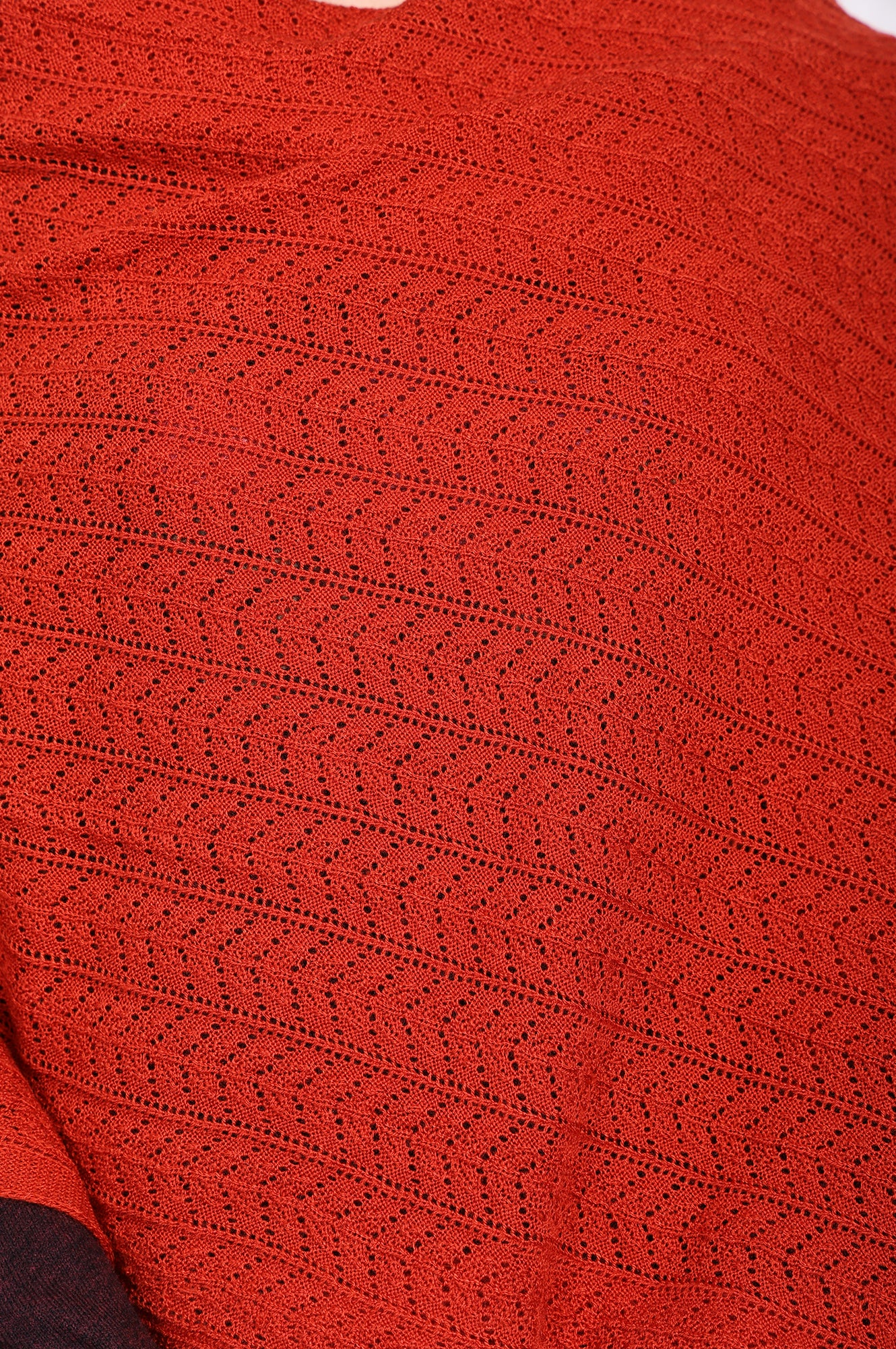 Red Textured Acrylic Winter Stole - Image 4