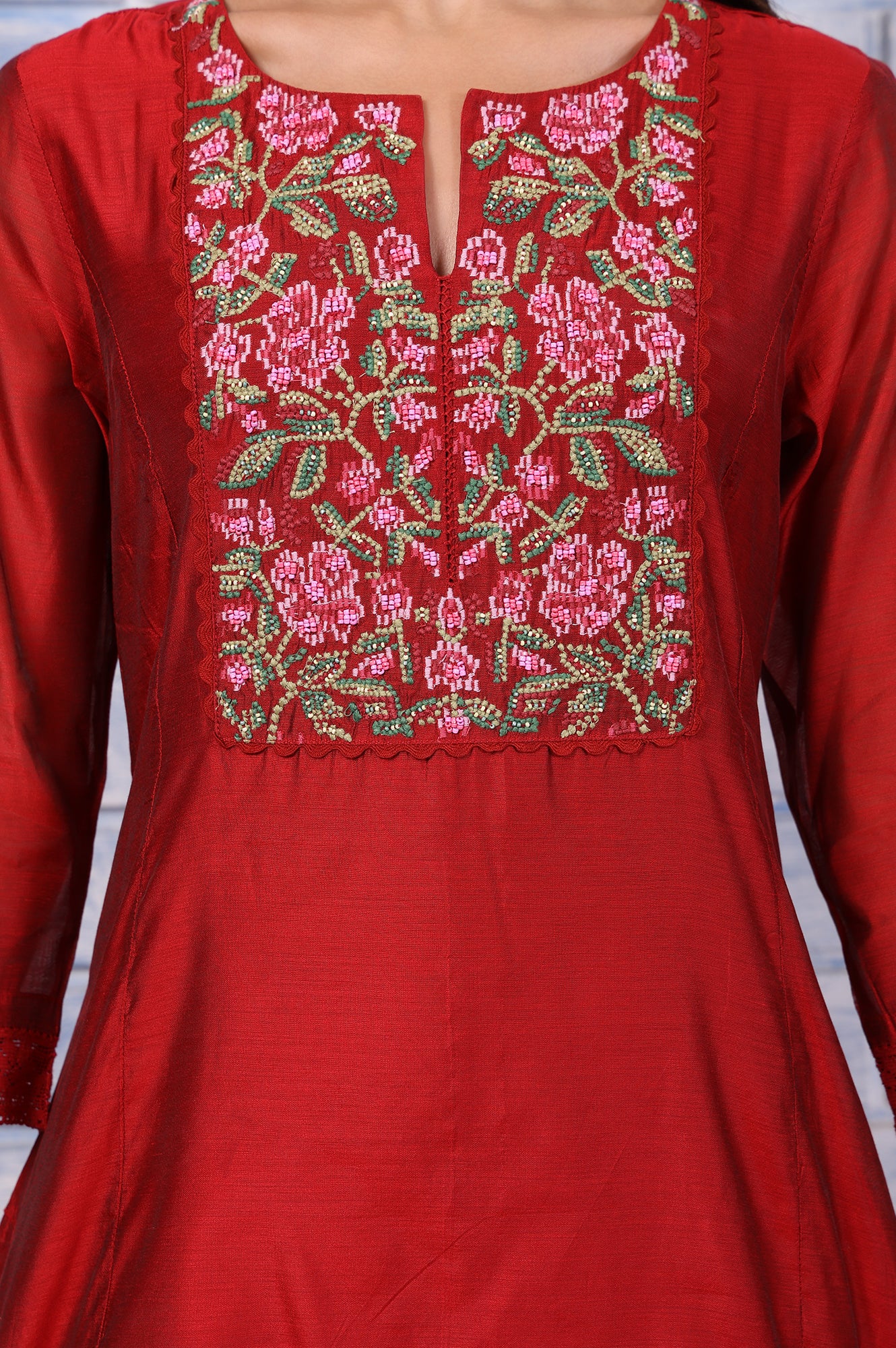 Red Thread Embroidered Chanderi Straight Kurta - Image 3