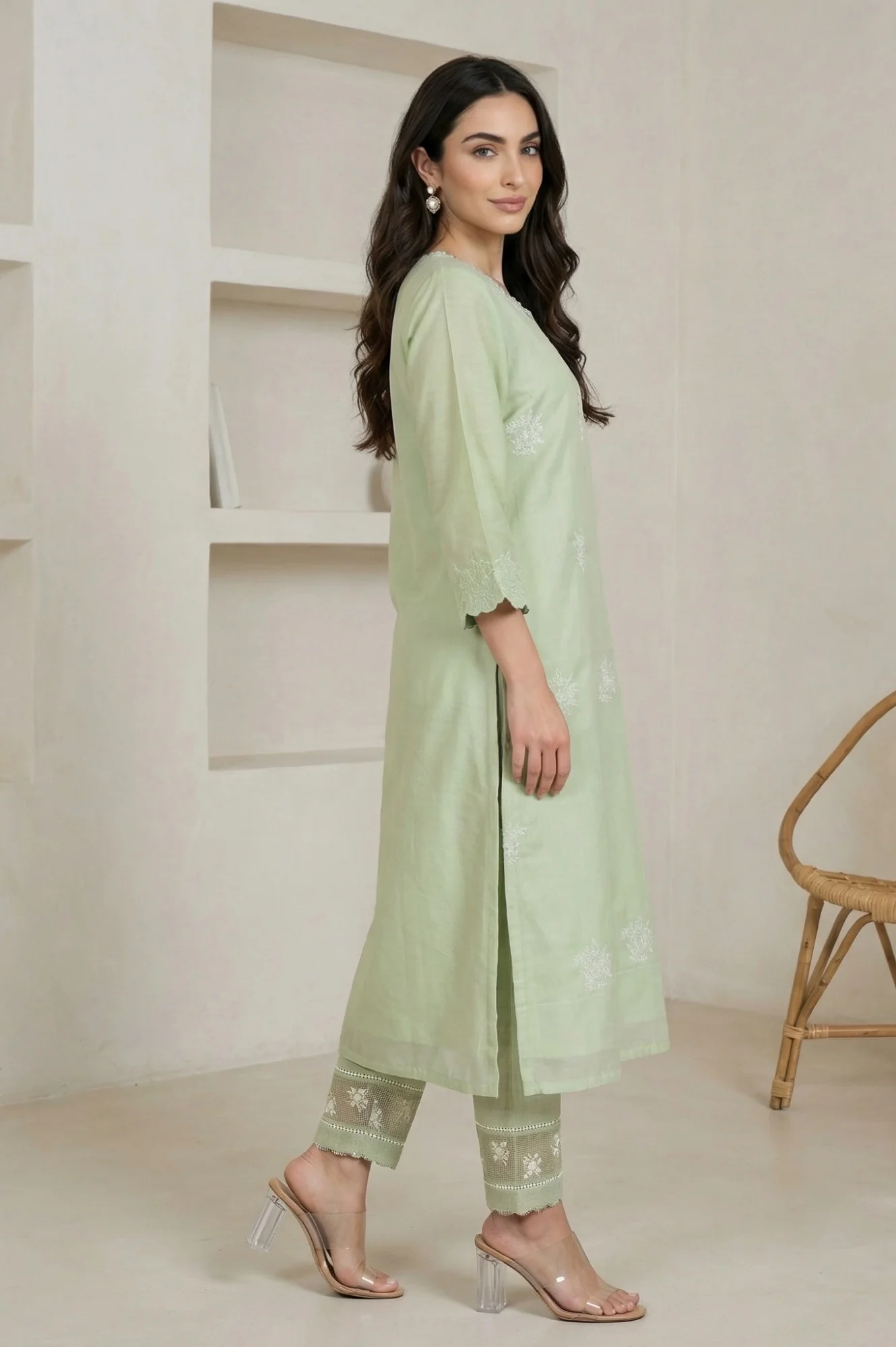 Sea Green Thread Embroidered Straight Kurta - Image 6