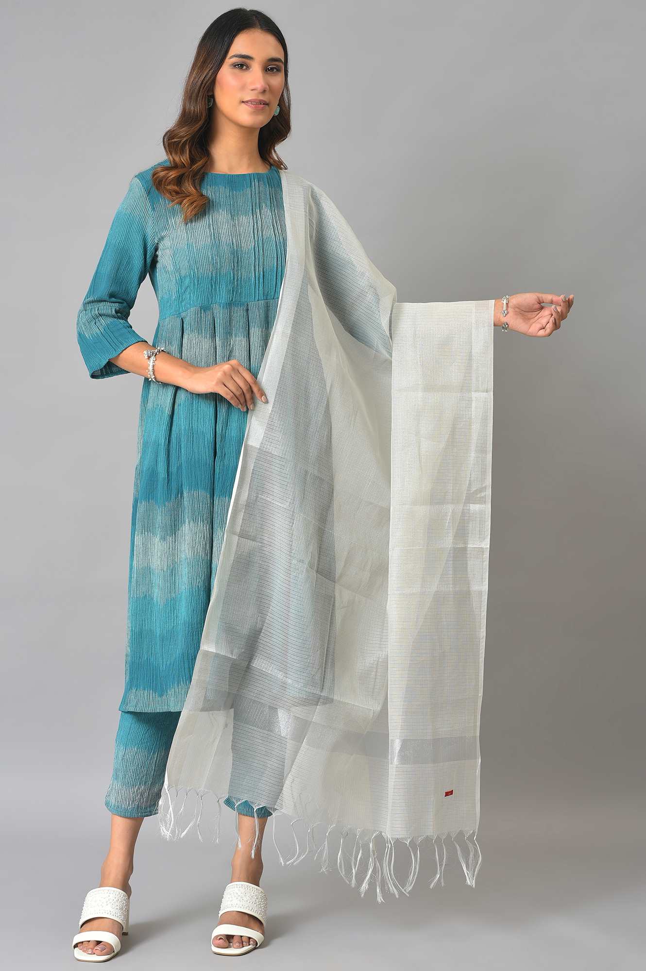 Silver Solid Kota Dupatta - Image 2