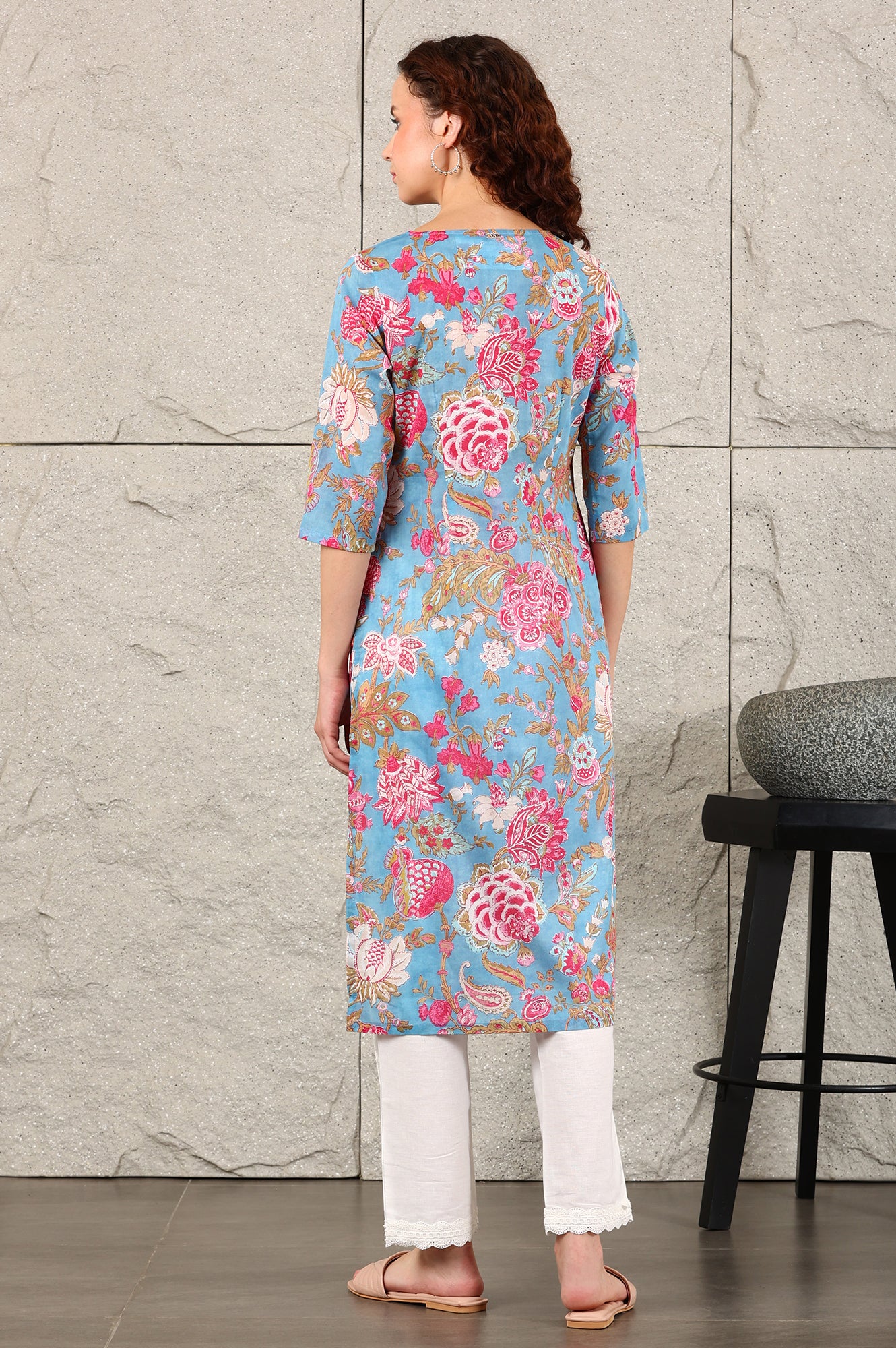 Sky Blue Floral Printed Pure Cotton Straight Kurta - Image 5