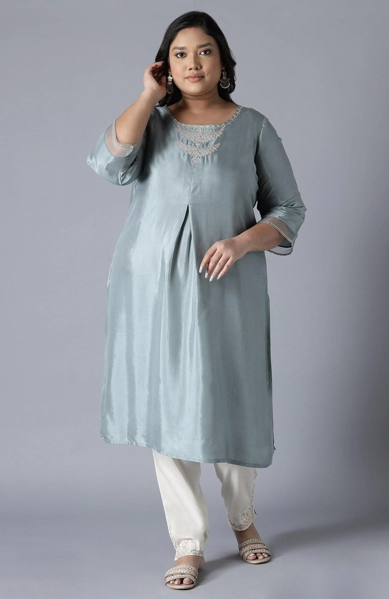 Slate Blue kurta with Embroidery - Image 6