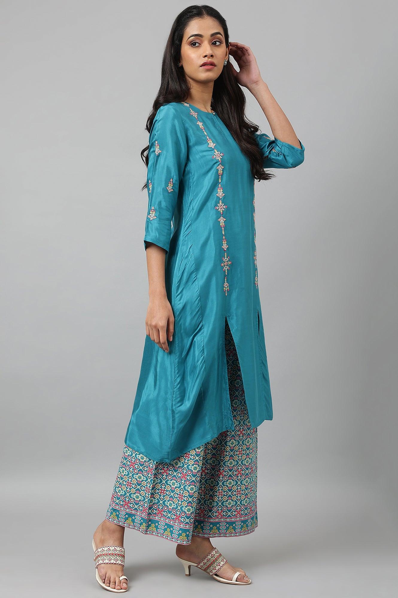 Teal Embroidered kurta With Front Slit - Image 6