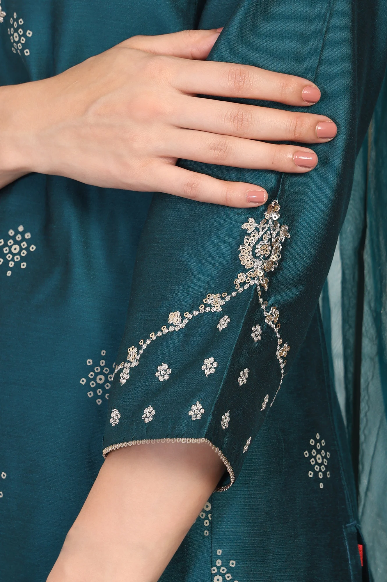 Teal Embroidered Straight Kurta with Straight Pants and Dupatta Set - Image 7