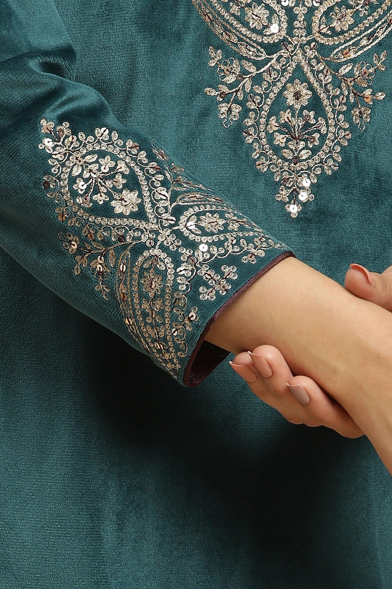 Teal Green Embroidered Velvet Winter Kurta - Image 7