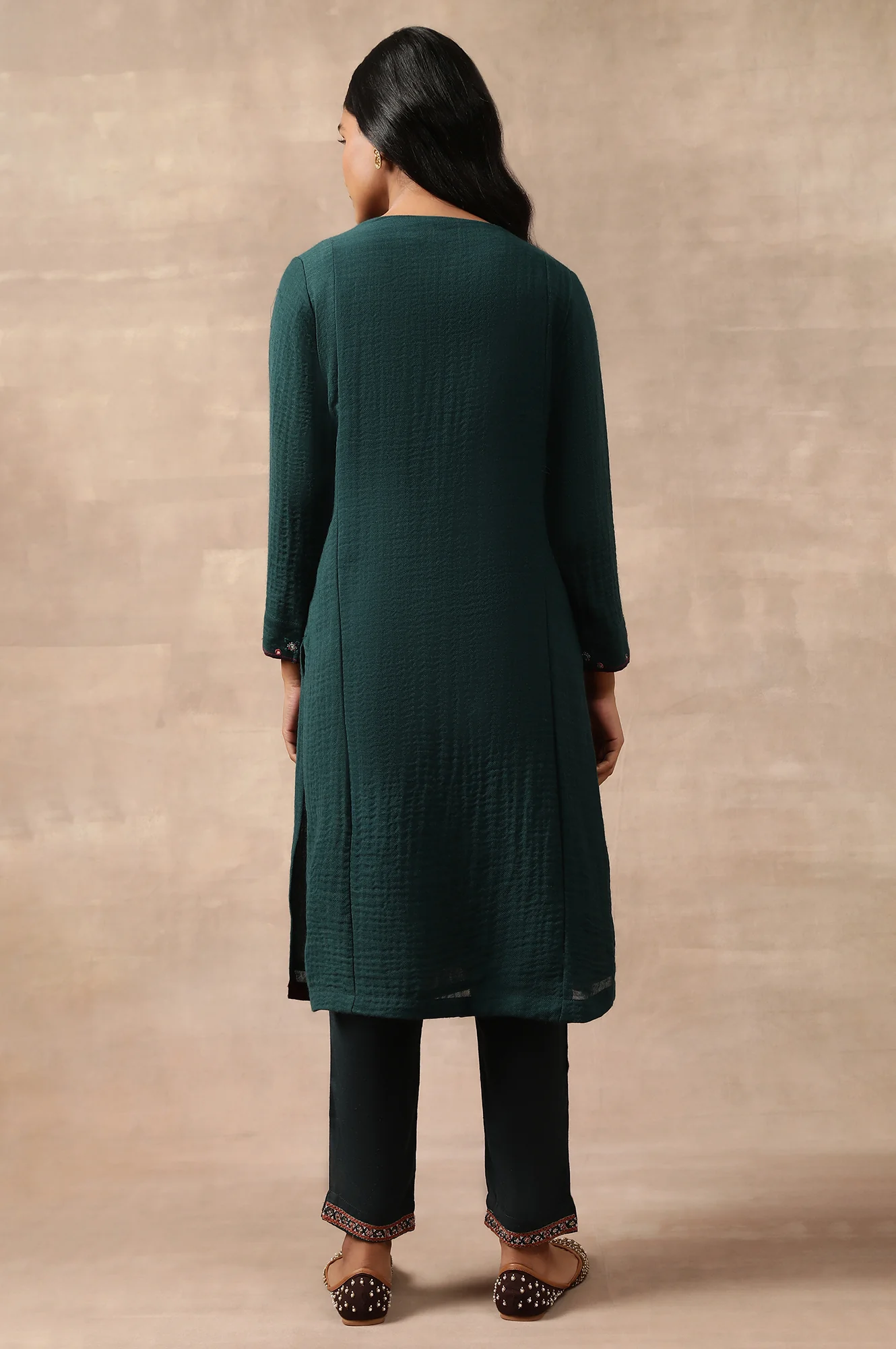 Teal Woollen Embroidered kurta - Image 2