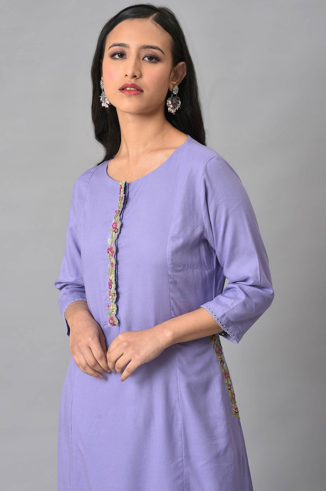 Voilet Embroidered A-Line kurta - Image 5
