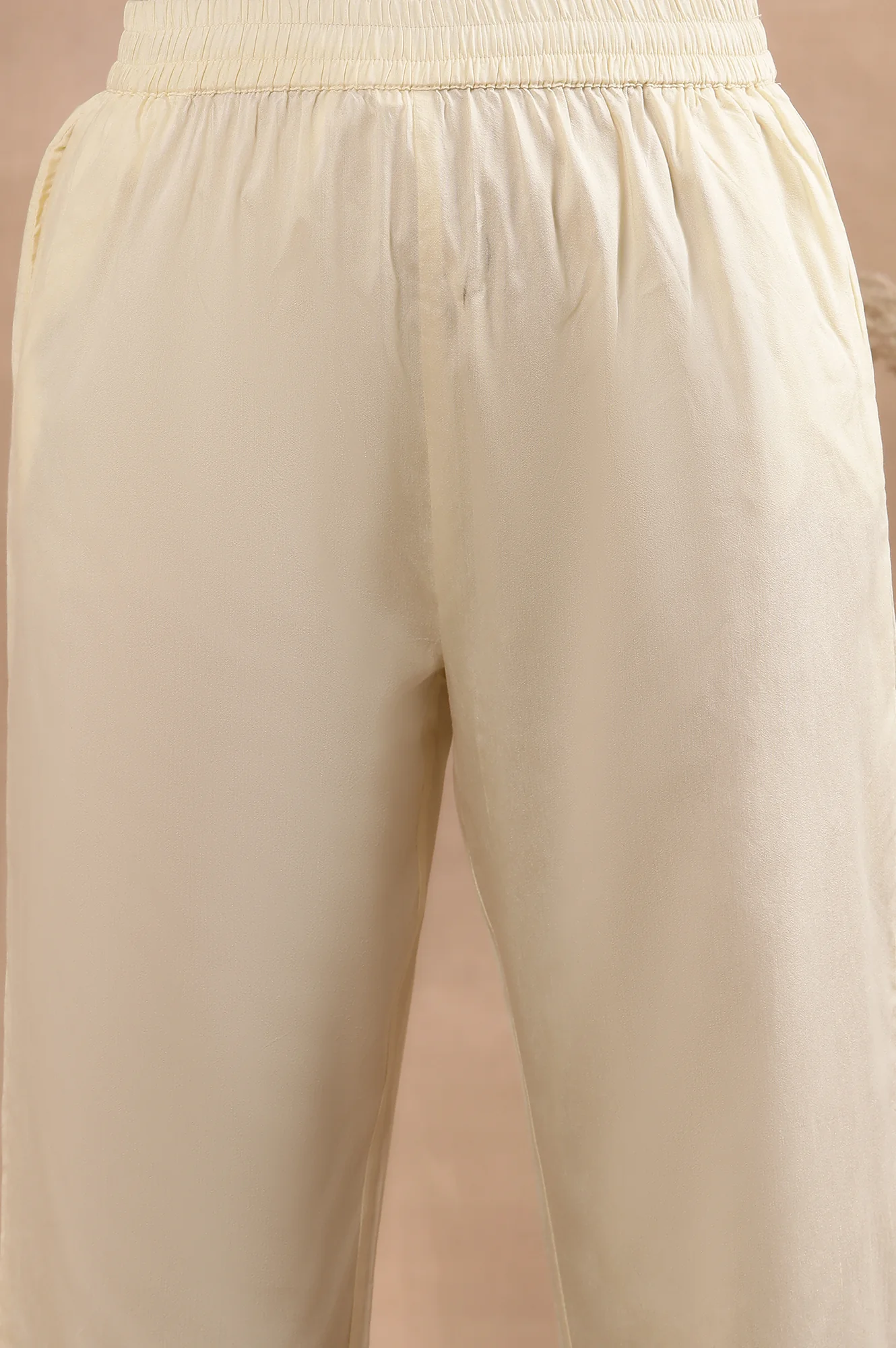 White A-Line Chanderi Kurta, Pants And Dupatta Set - Image 8
