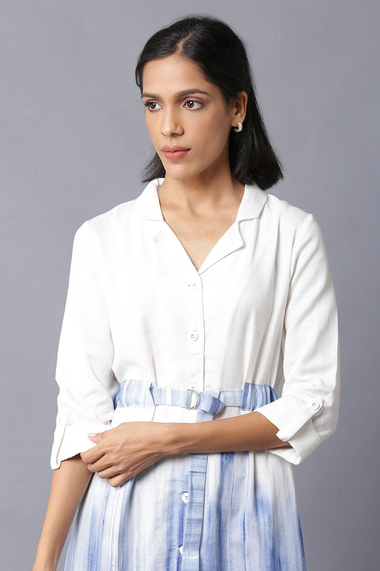White And Blue Lapel Collar Shirt Dress With Belt - Image 5