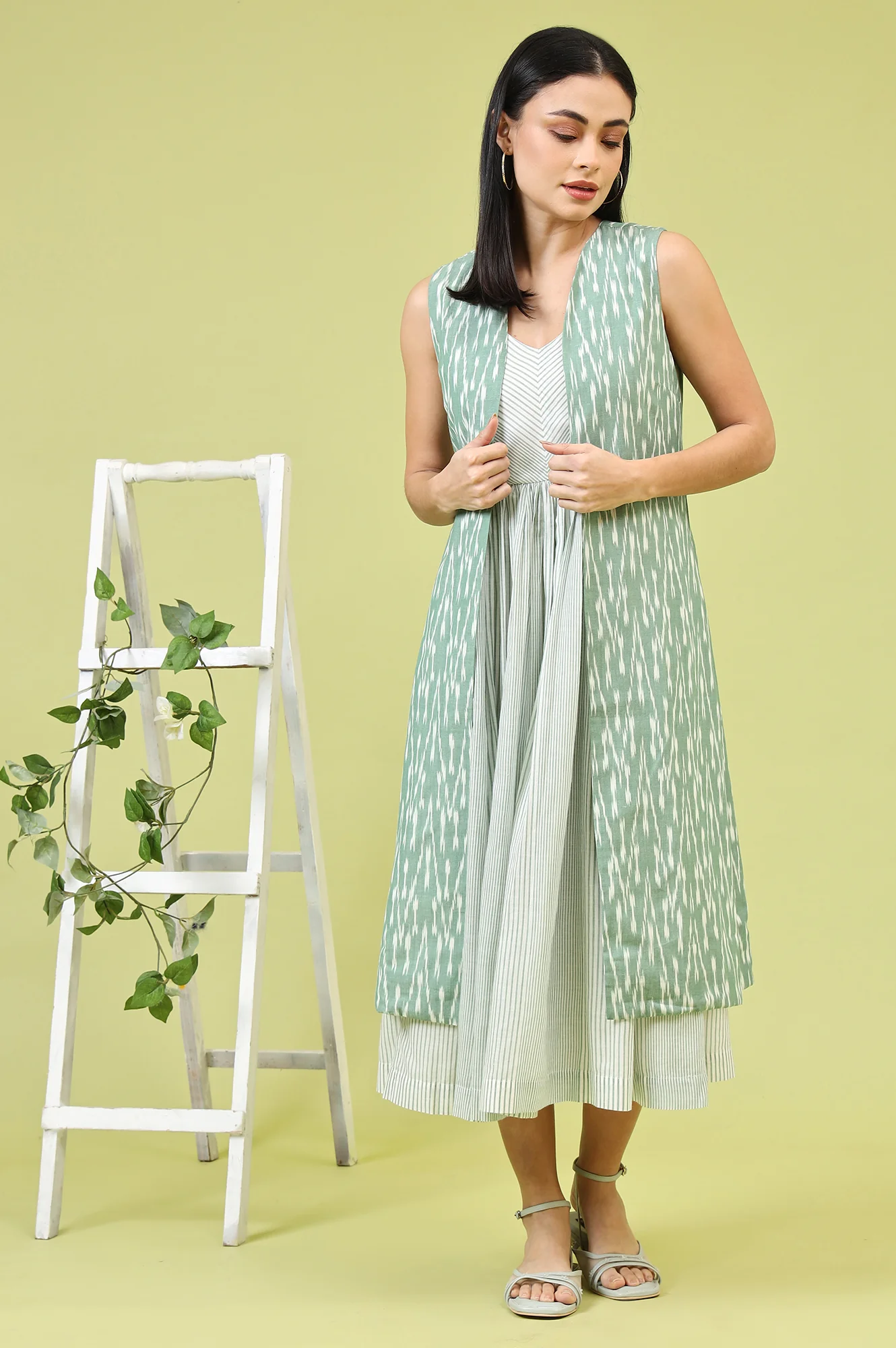 White and Green Geometric Printed Flared Spaghetti Dress and Gilet Set - Image 3