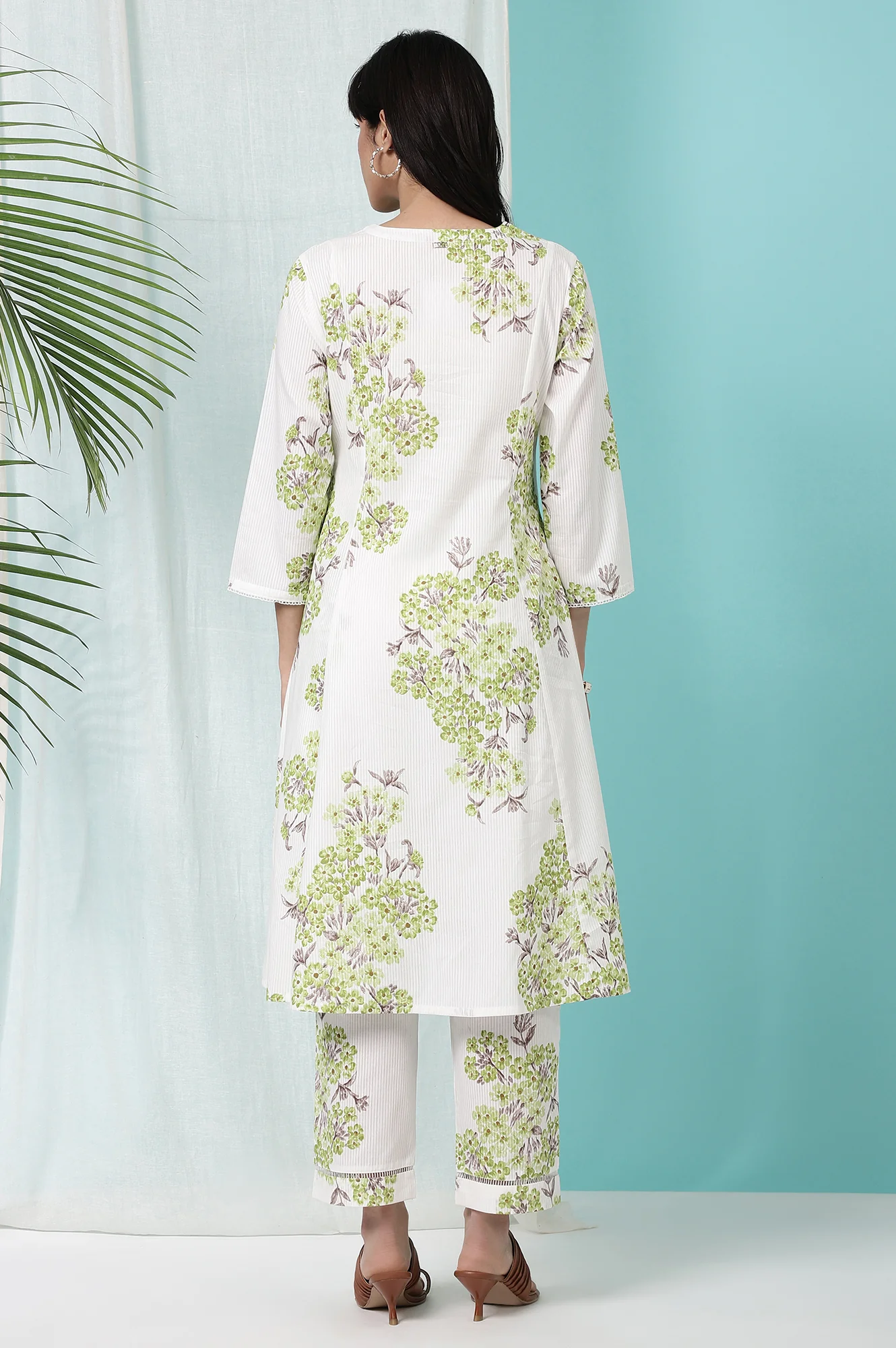 White Floral Printed Pure Cotton Flared Kurta and Pants Co-ord Set - Image 6