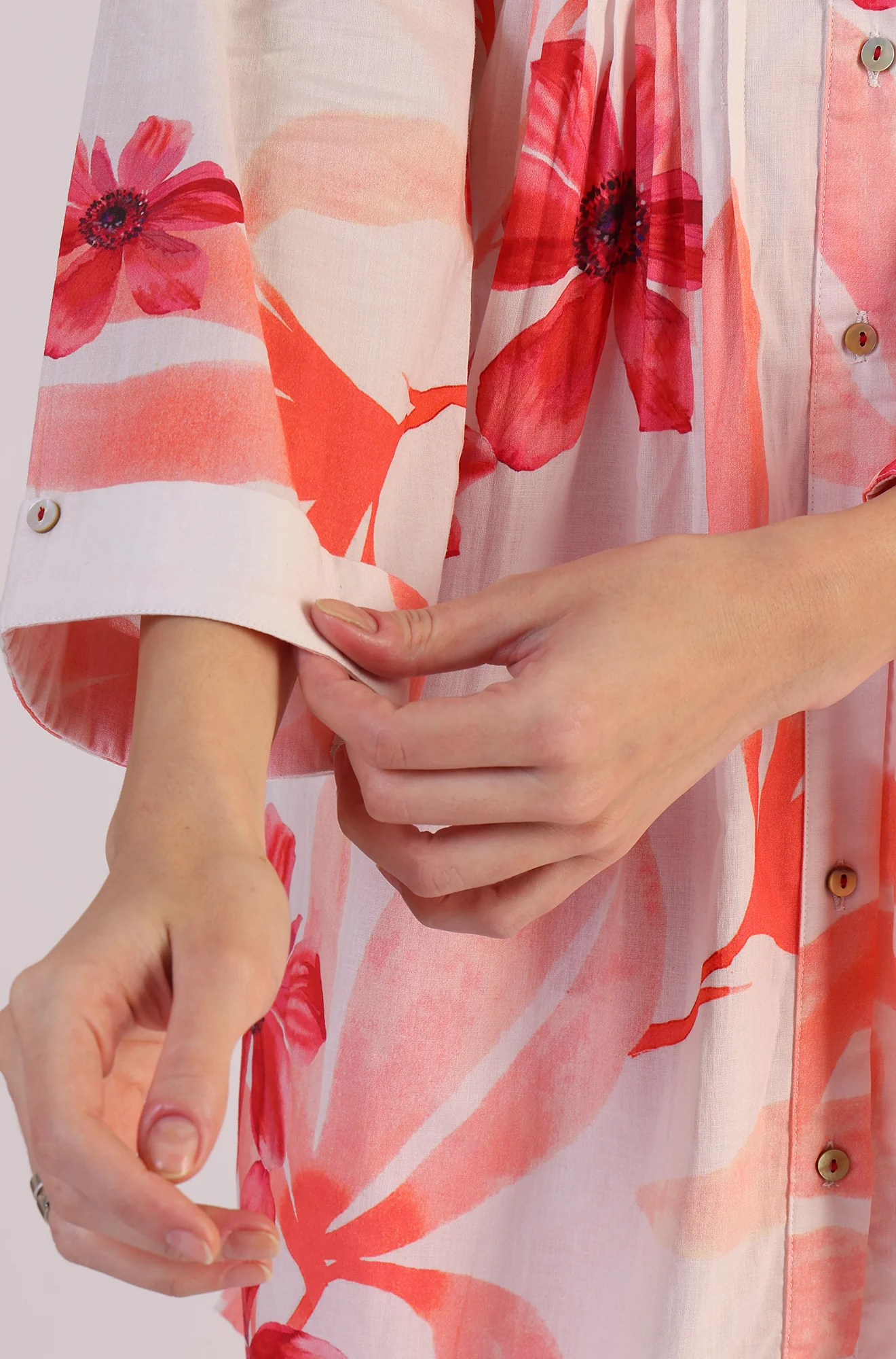 White Bold Floral Printed Pure Cotton Tunic and Straight Pants Co-ord Set - Image 8