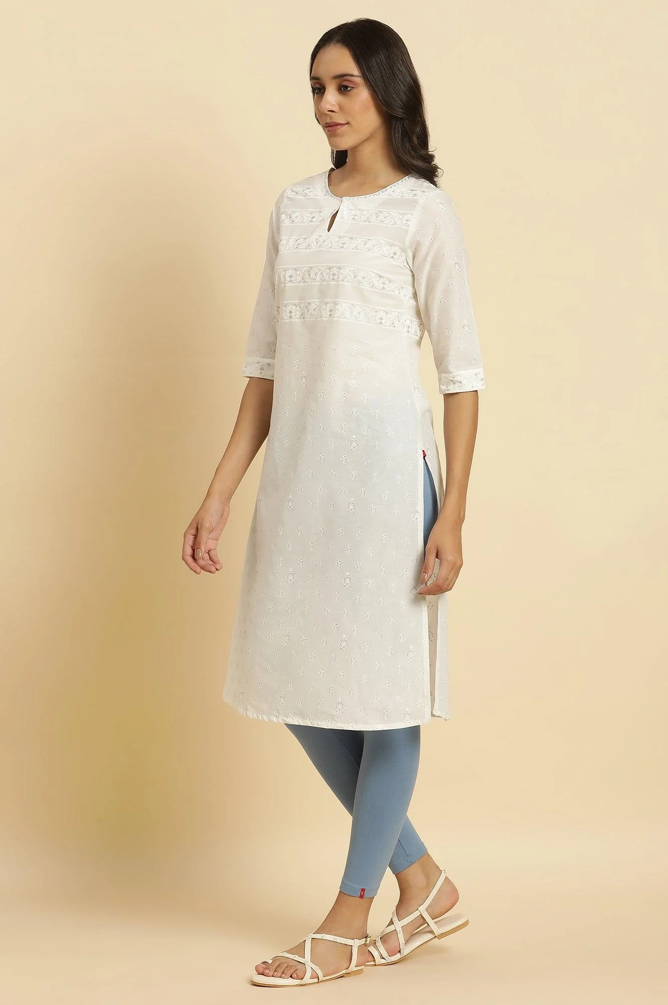 White Cambric Printed Kurtaa - Image 3