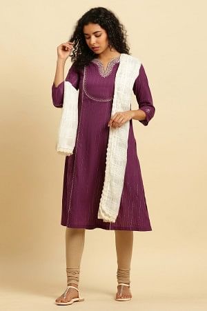 White Catonic Viscose Dupatta With Lace - Image 3