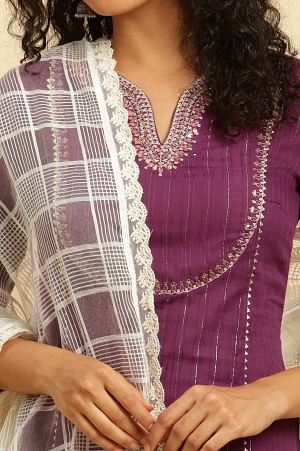 White Catonic Viscose Dupatta With Lace - Image 4