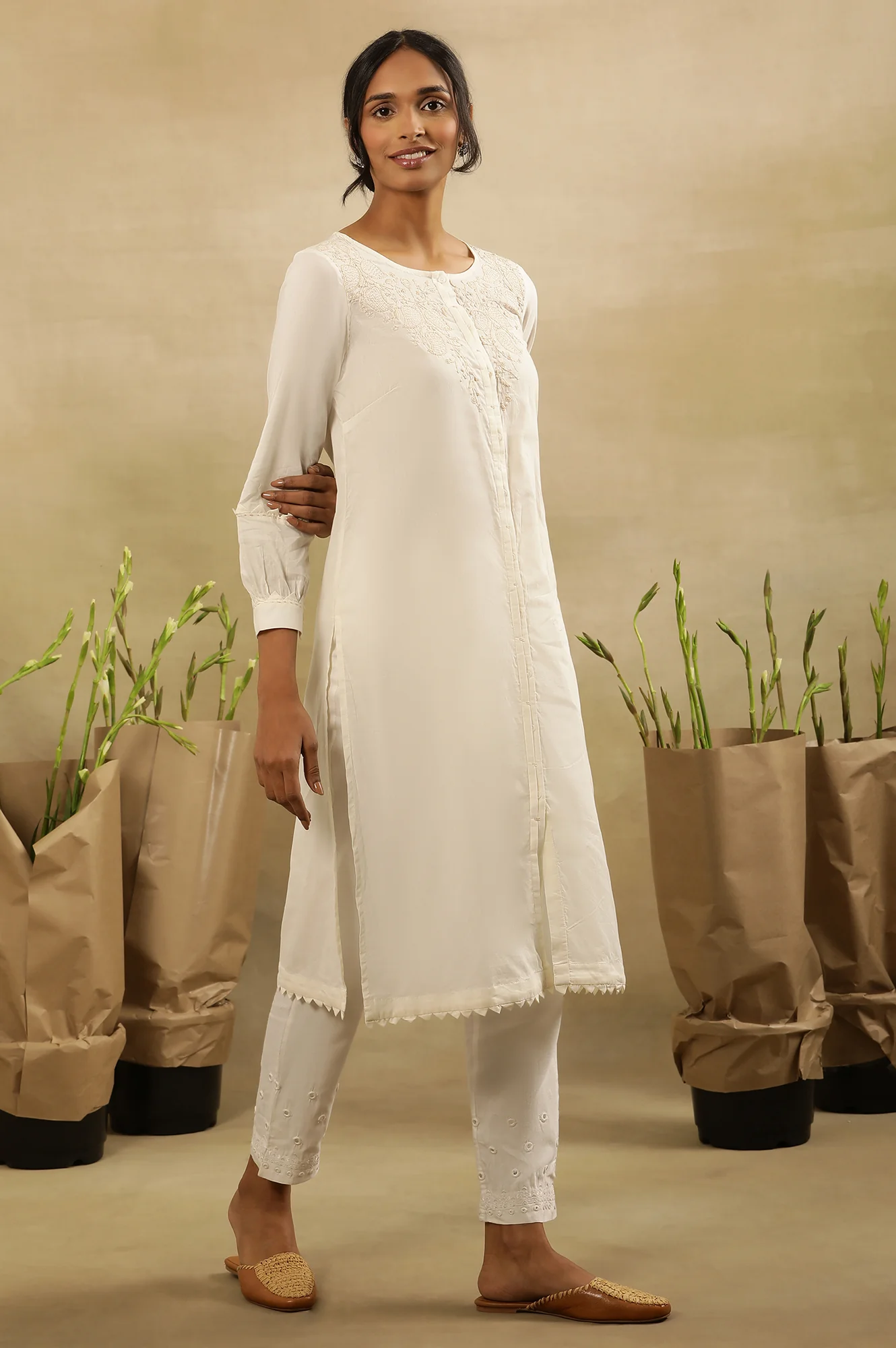 White Chikankari Cotton Kurta - Image 5