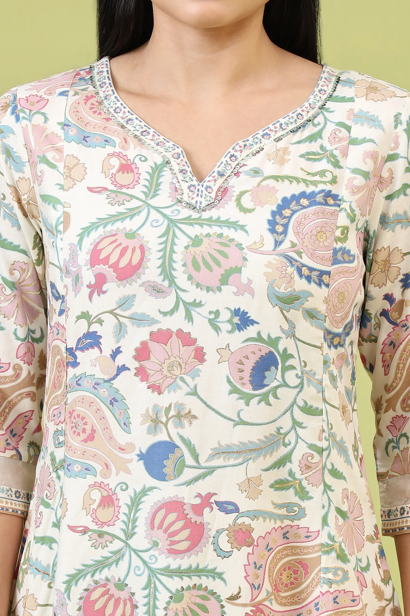 White Chintz Floral Printed Rayon Straight Kurta with Sequins - Image 4